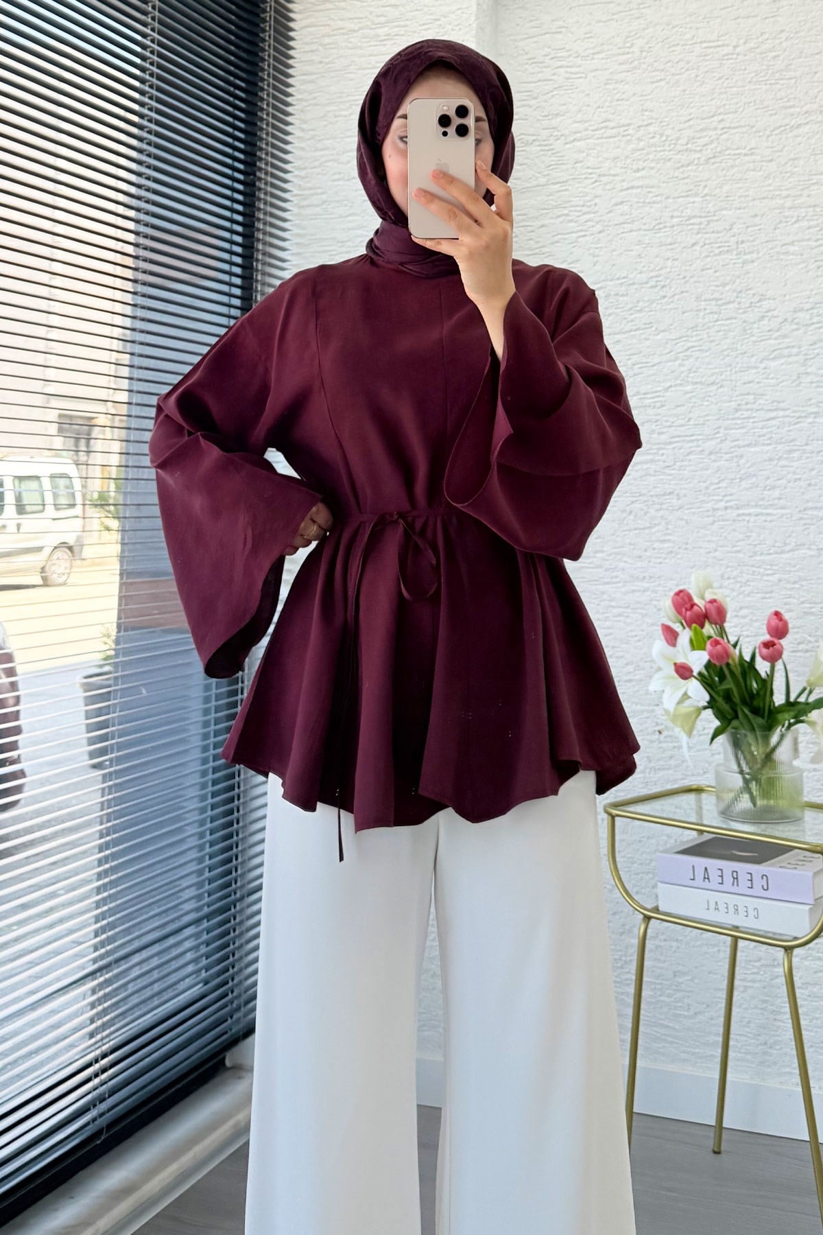 Hakim Yaka Volanlı Modal Bluz – Bordo