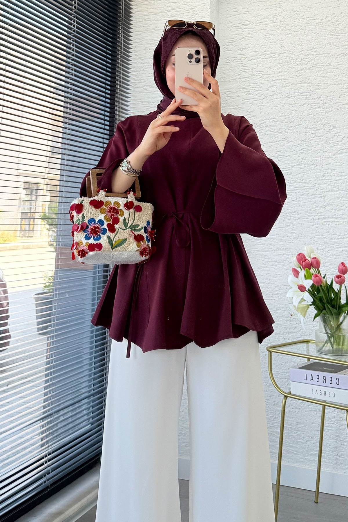 Hakim Yaka Volanlı Modal Bluz – Bordo