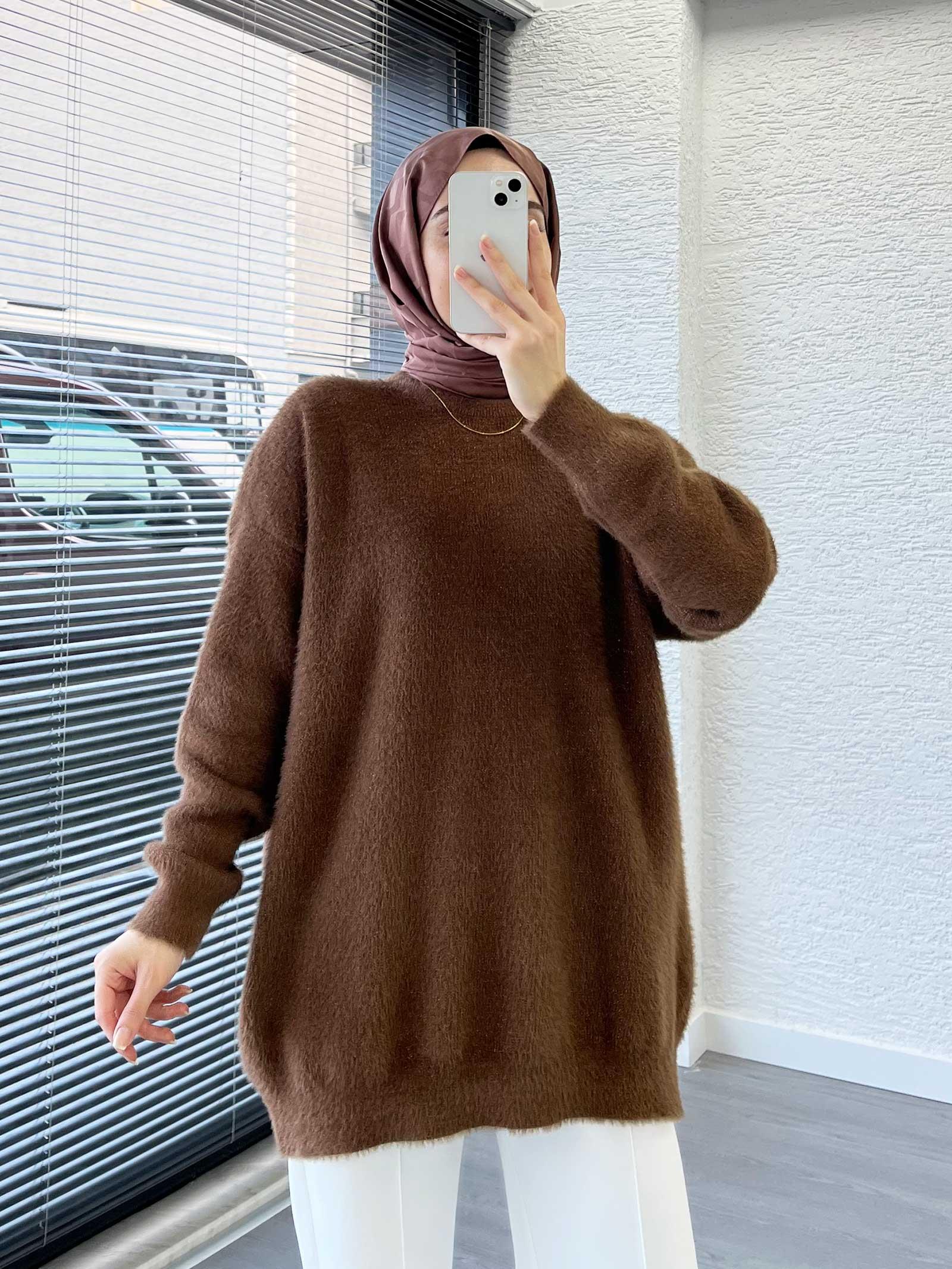 Kahverengi Sakallı Oversize Kadın Kazak
