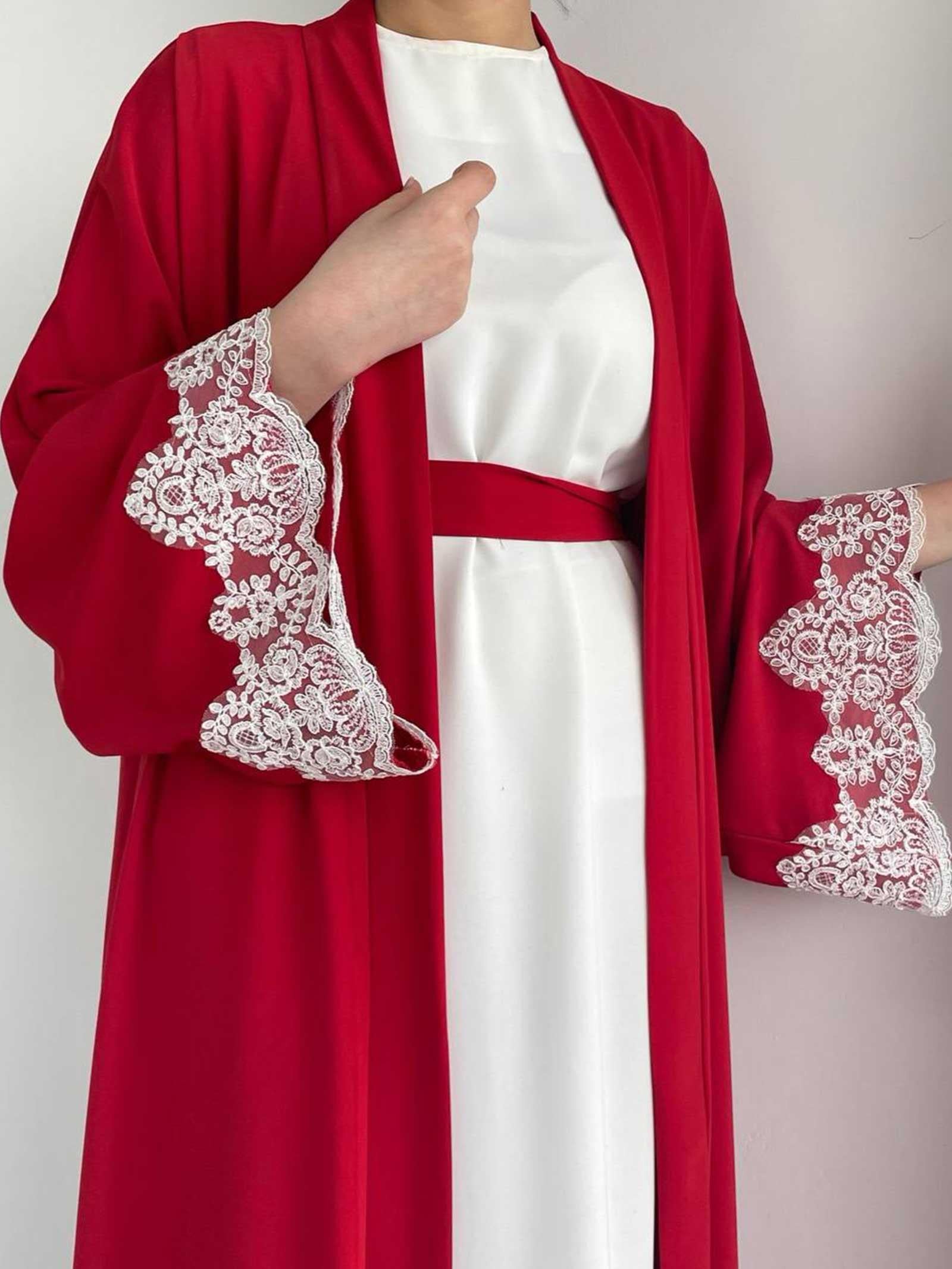 Kırmızı Elif Abaya
