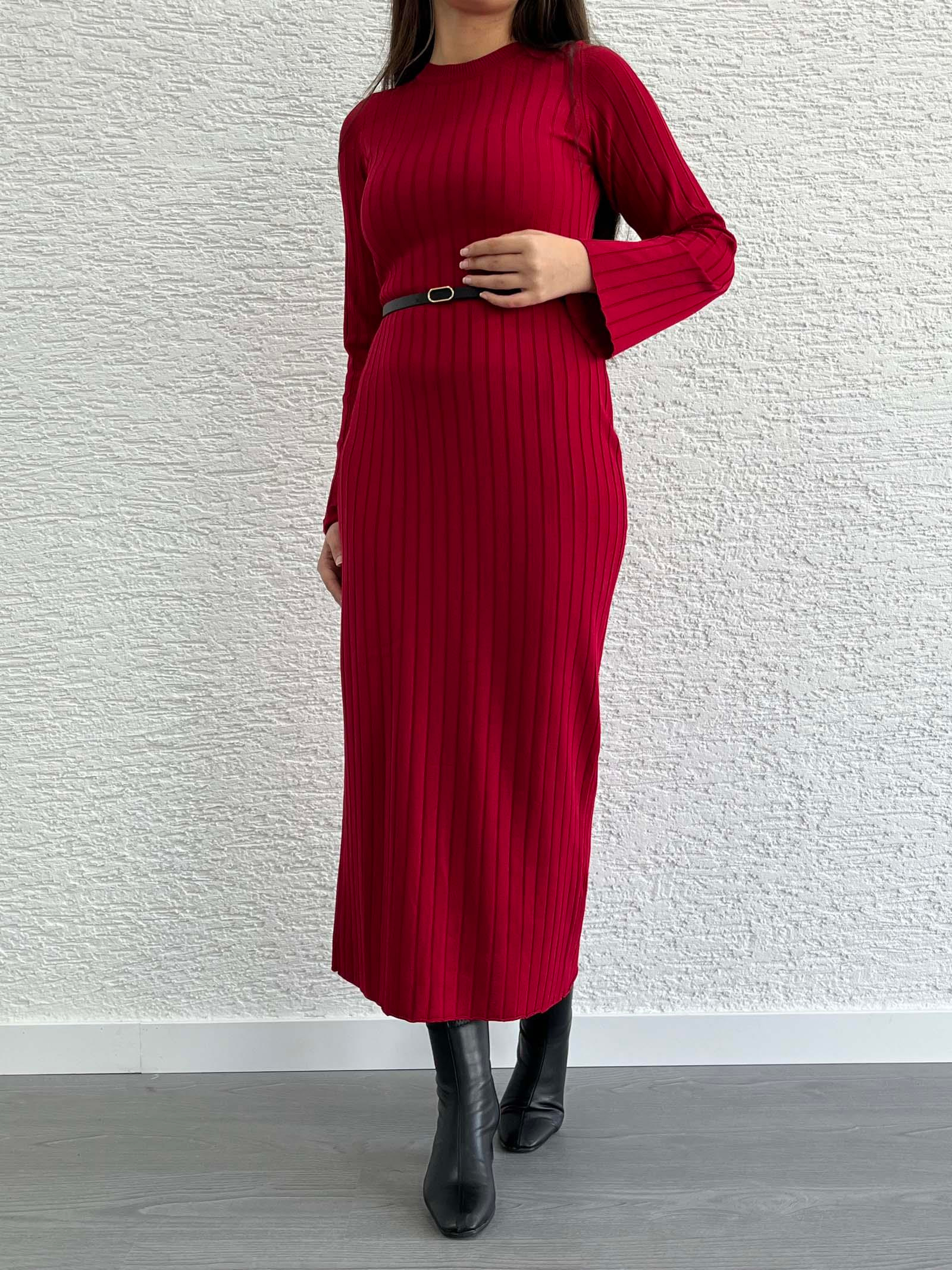 Kırmızı Fitilli Triko Elbise