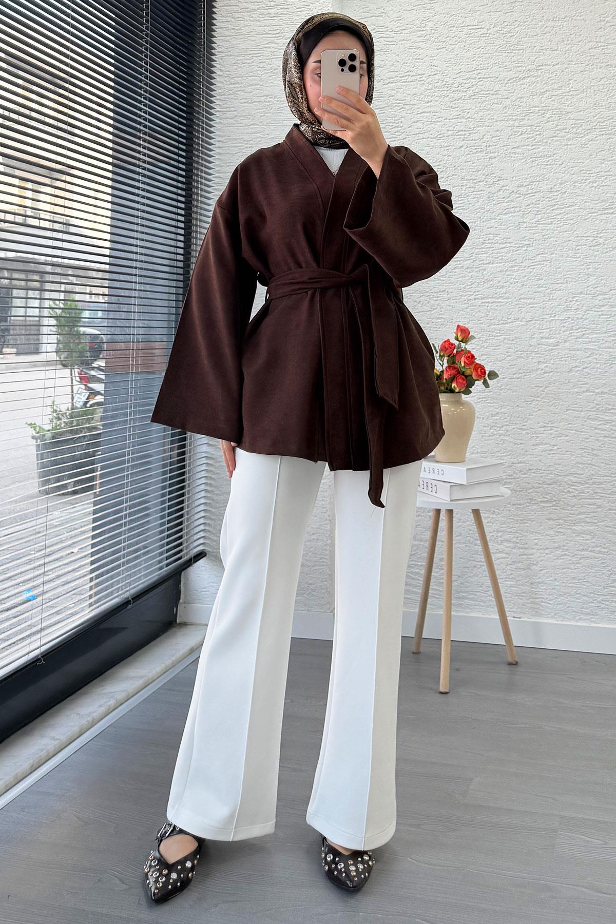 Kolları Volan Detaylı Premium Gabardin Kısa Kimono – Kahverengi