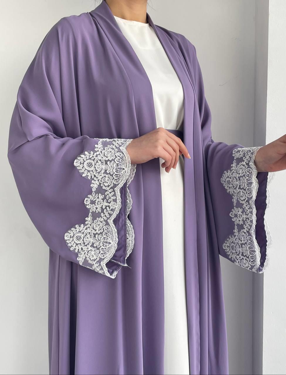 Lila Elif Abaya