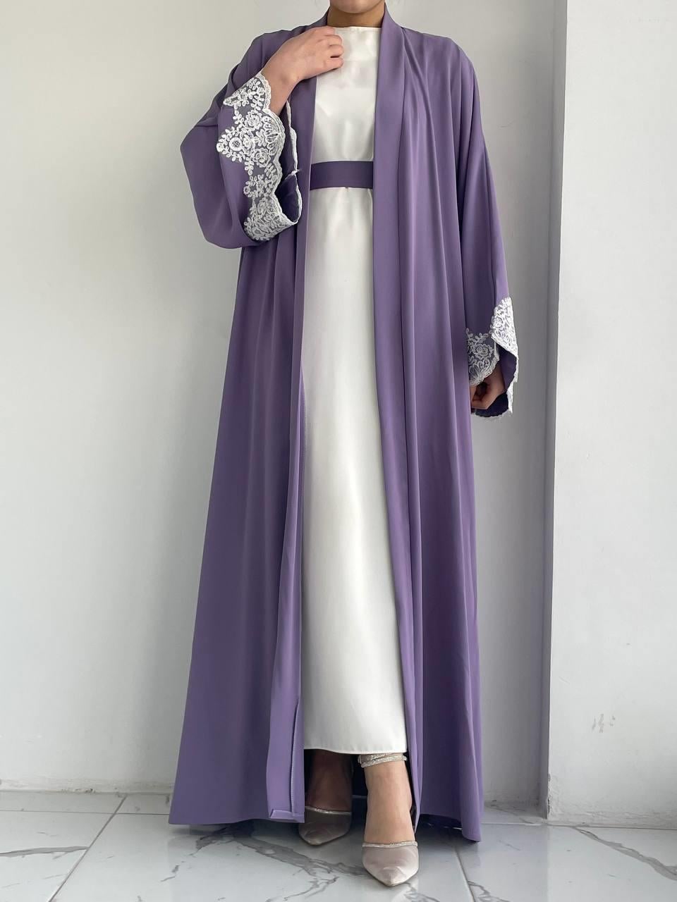Lila Elif Abaya