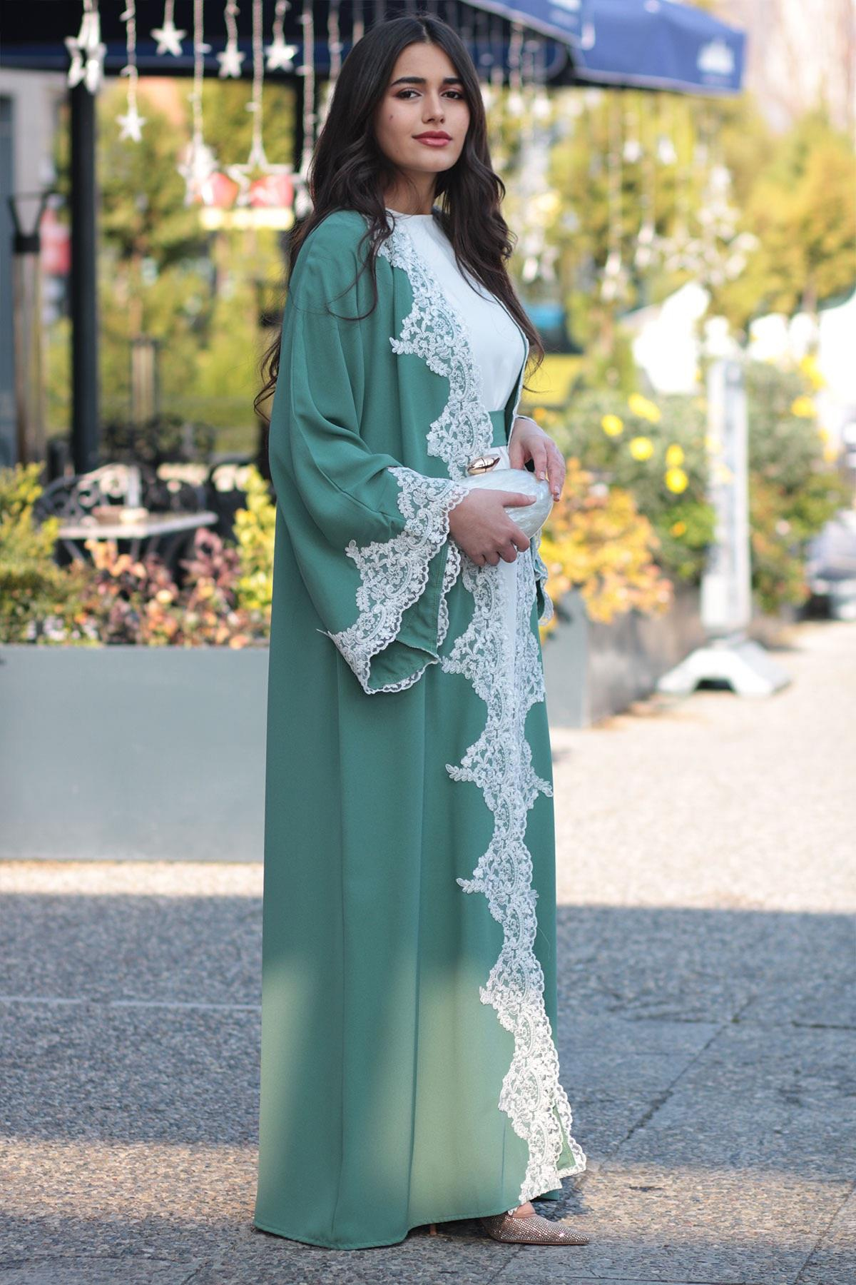 Mint Güpür Detaylı Abaya