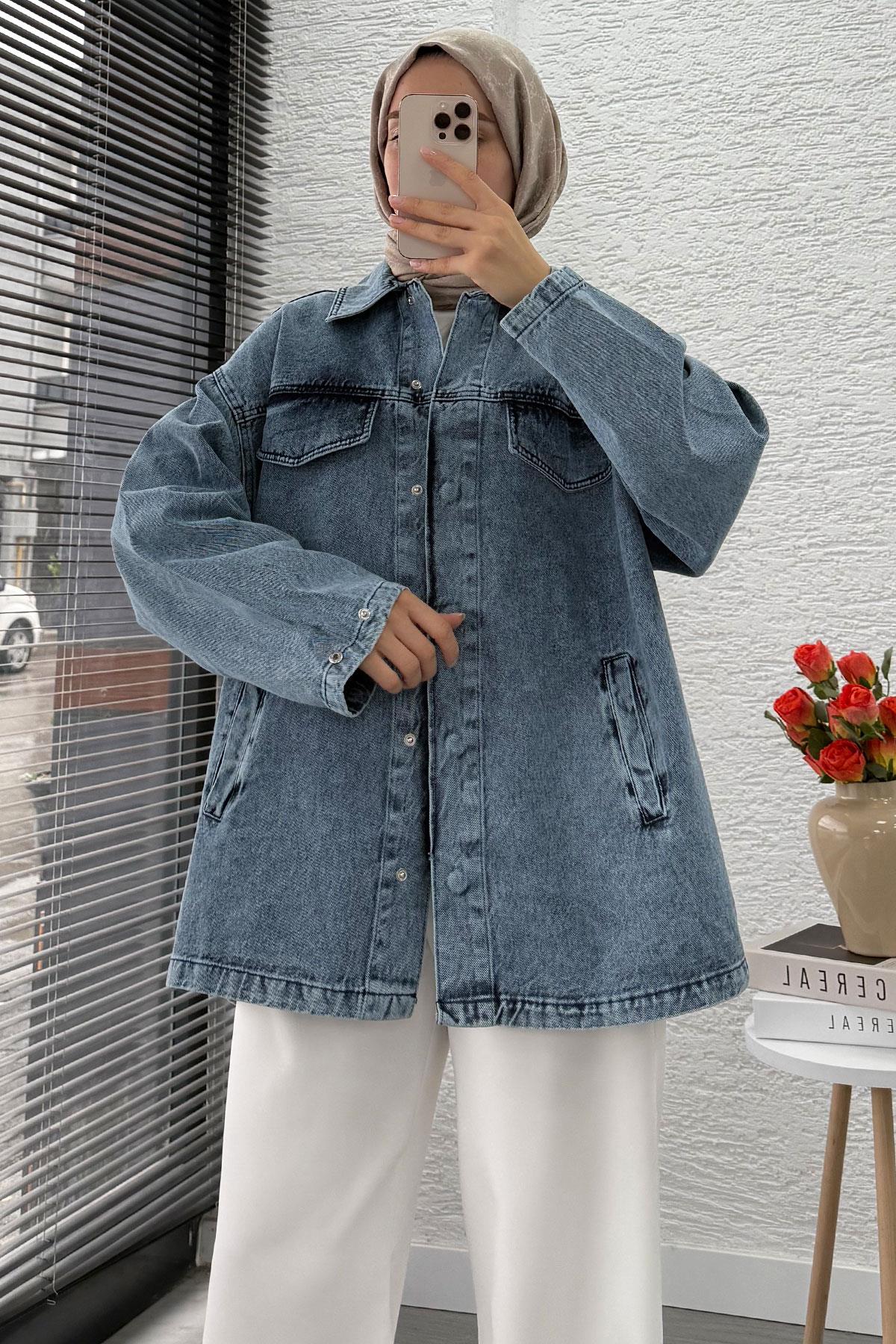 Önü Çıtçıtlı Kuşaklı Oversize Kot Ceket - Açık Mavi