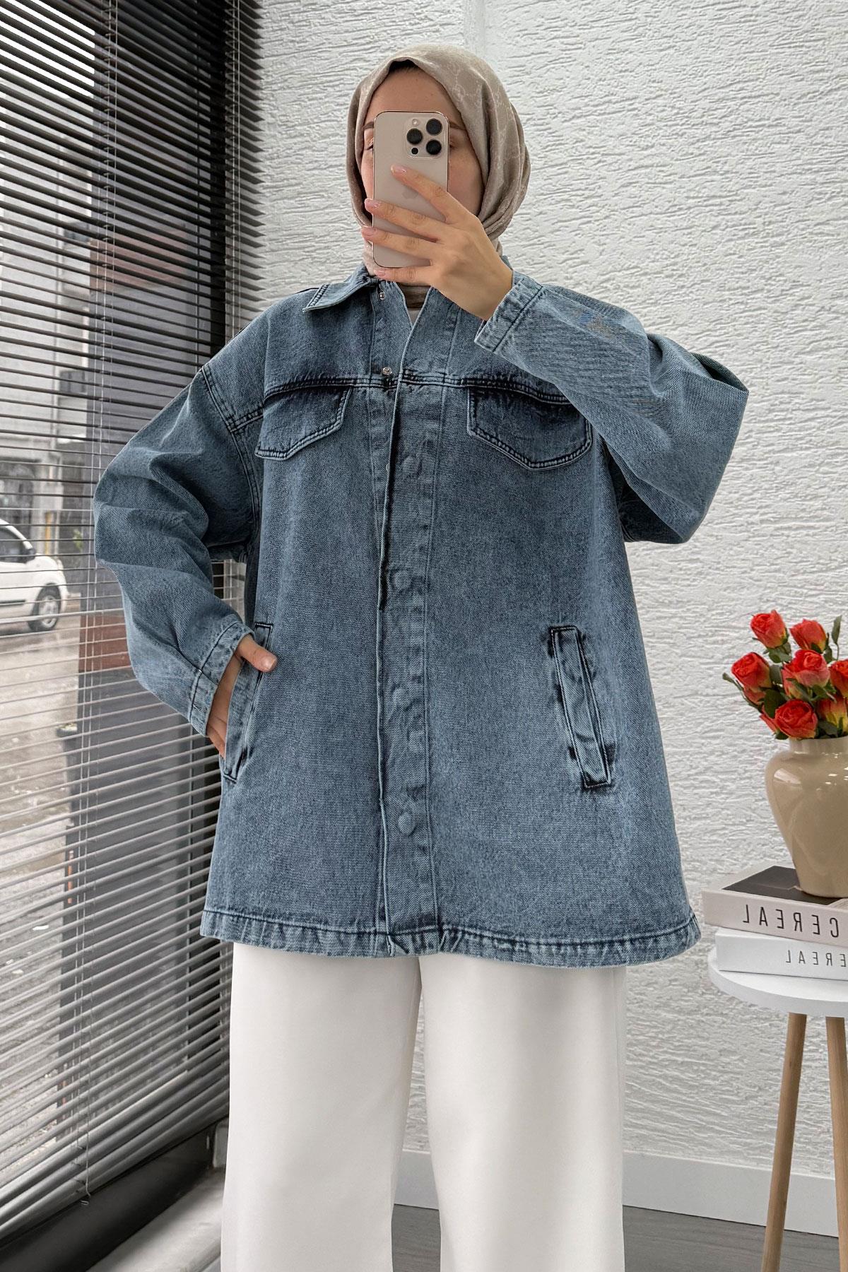 Önü Çıtçıtlı Kuşaklı Oversize Kot Ceket - Açık Mavi