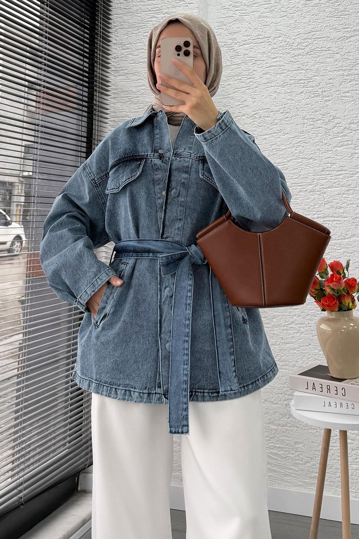 Önü Çıtçıtlı Kuşaklı Oversize Kot Ceket - Açık Mavi