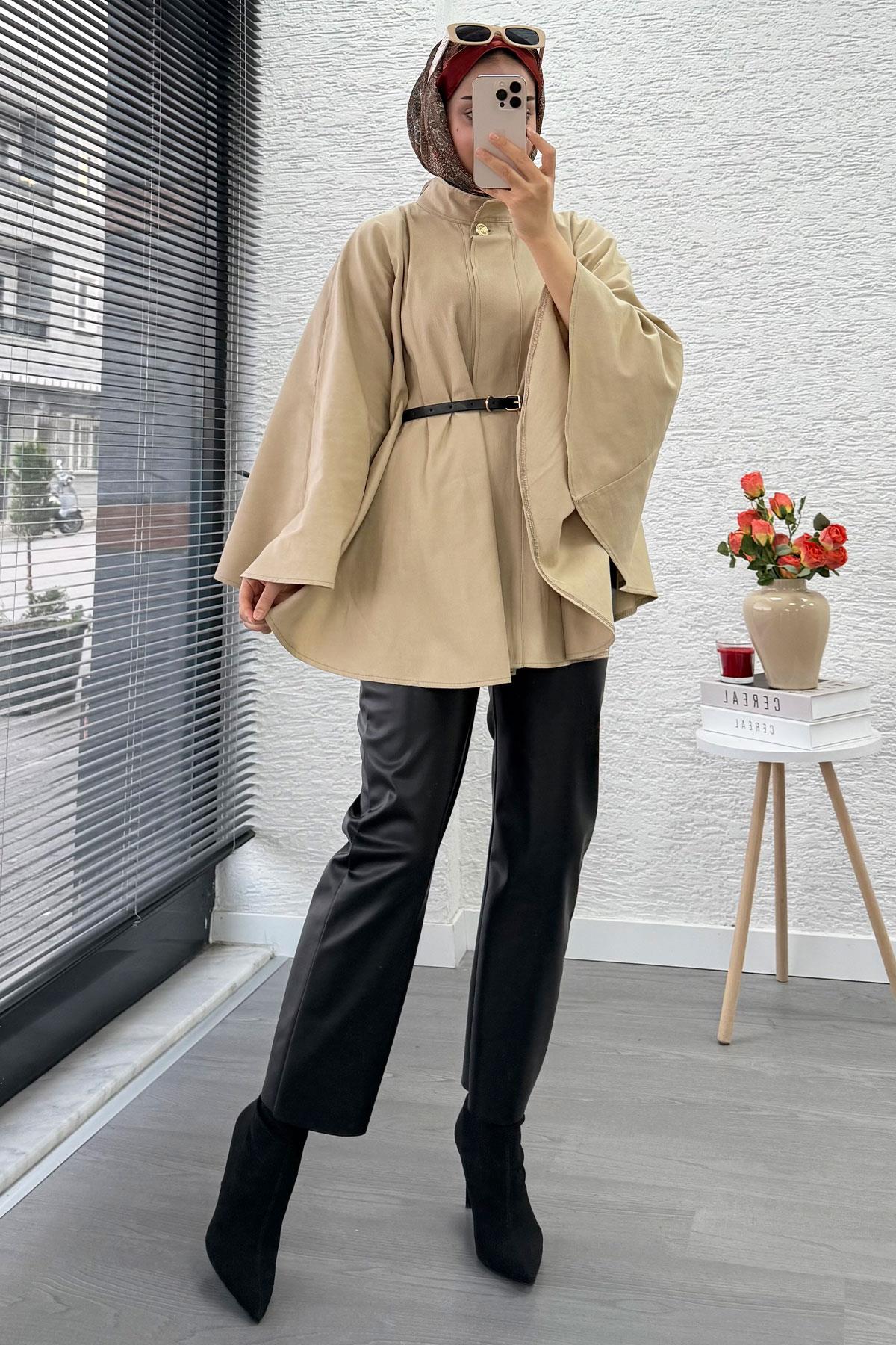 Önü Tek Düğmeli Kemerli Gabardin Panço - Bej