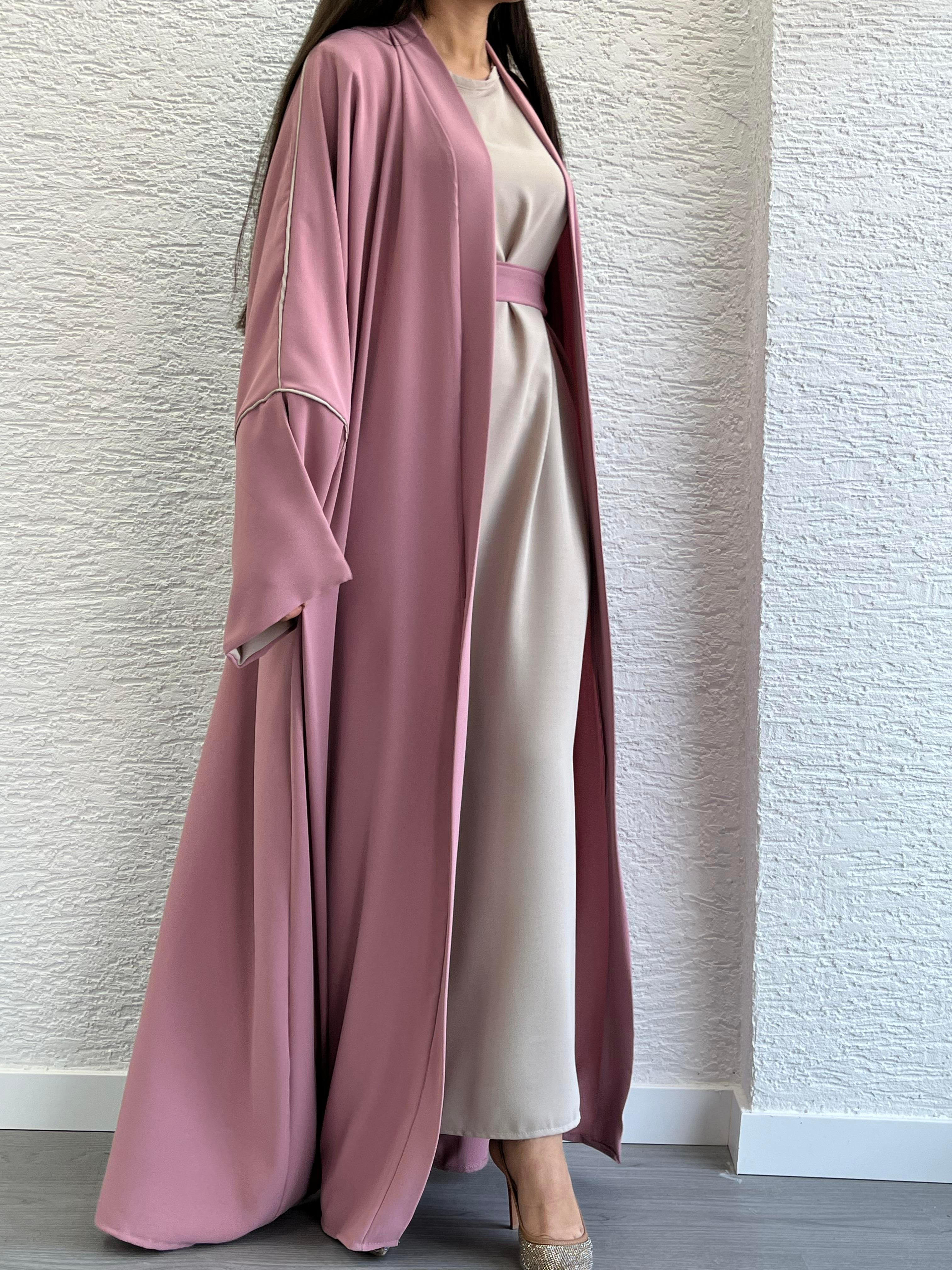 Pembe Ayça Abaya Takım