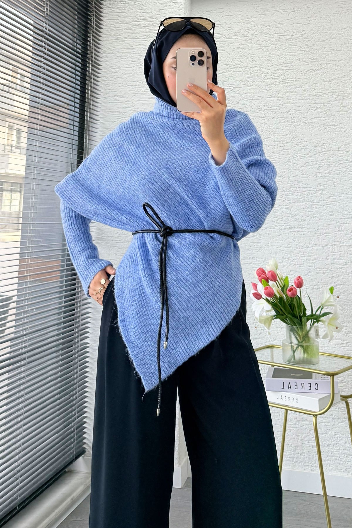 Premium Balıkçı Yaka Asimetrik Kesim Triko Bluz - Mavi