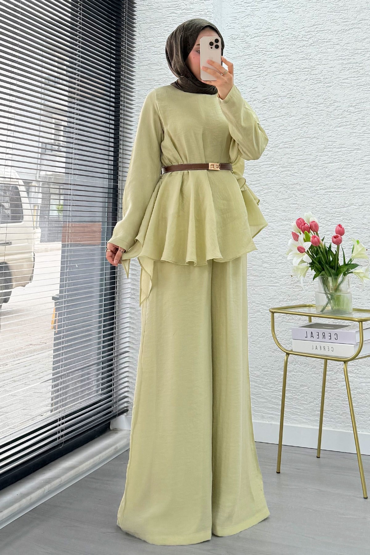 Premium Fırfır Detaylı Vual Pantolon Takım - Çağla Yeşili