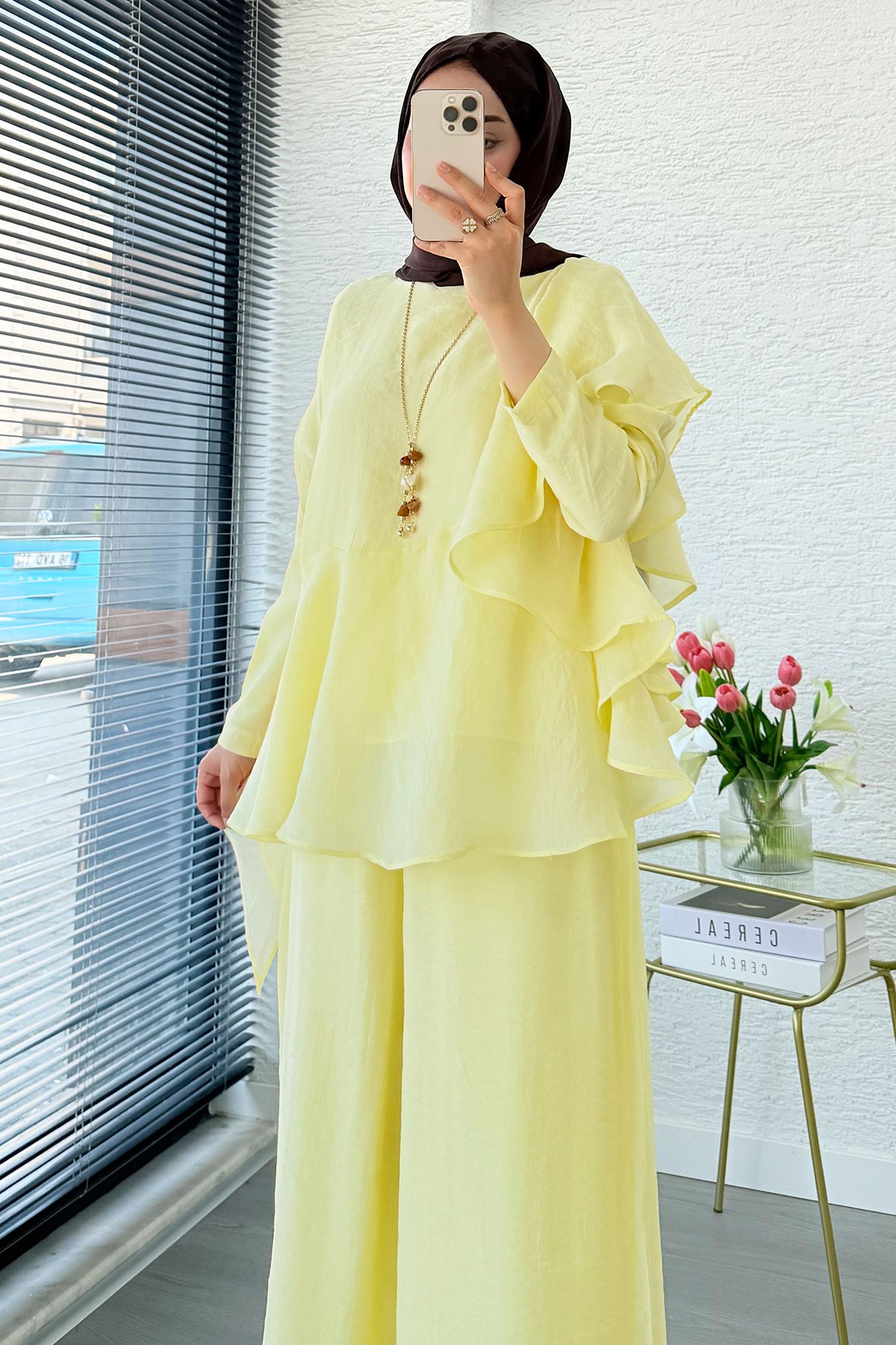 Premium Fırfır Detaylı Vual Pantolon Takım - Sarı