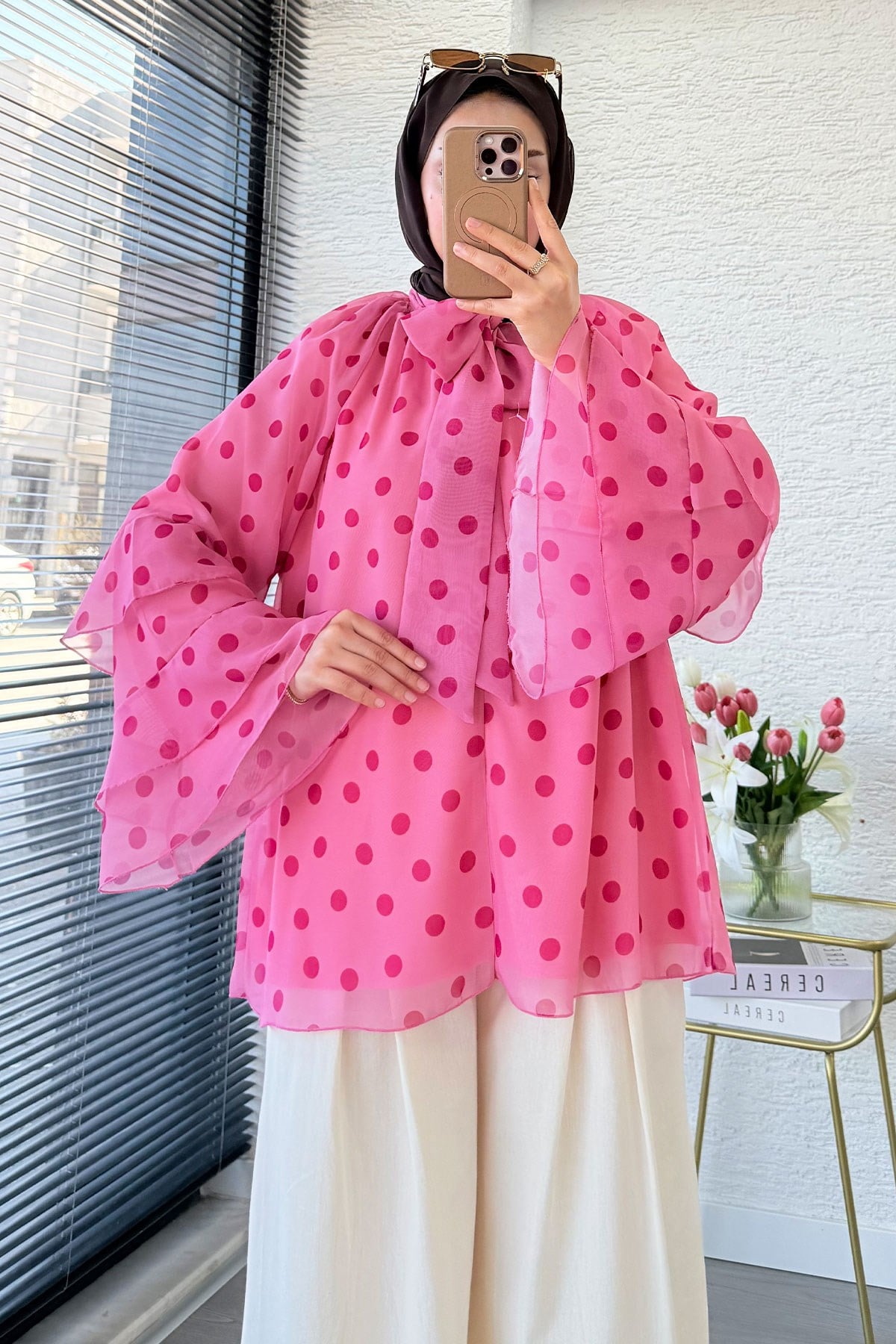 Premium Fular Bağlamalı Puantiyeli Şifon Bluz - Pembe