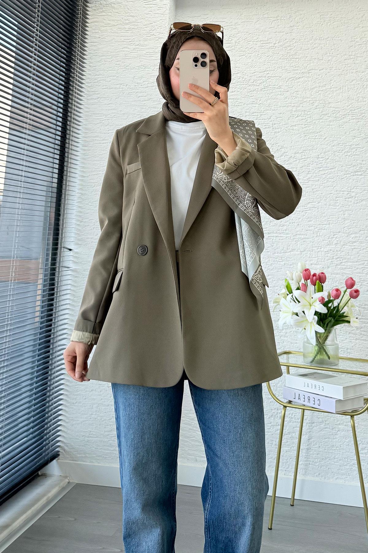 Premium Fular Detaylı Blazer Ceket – Haki 