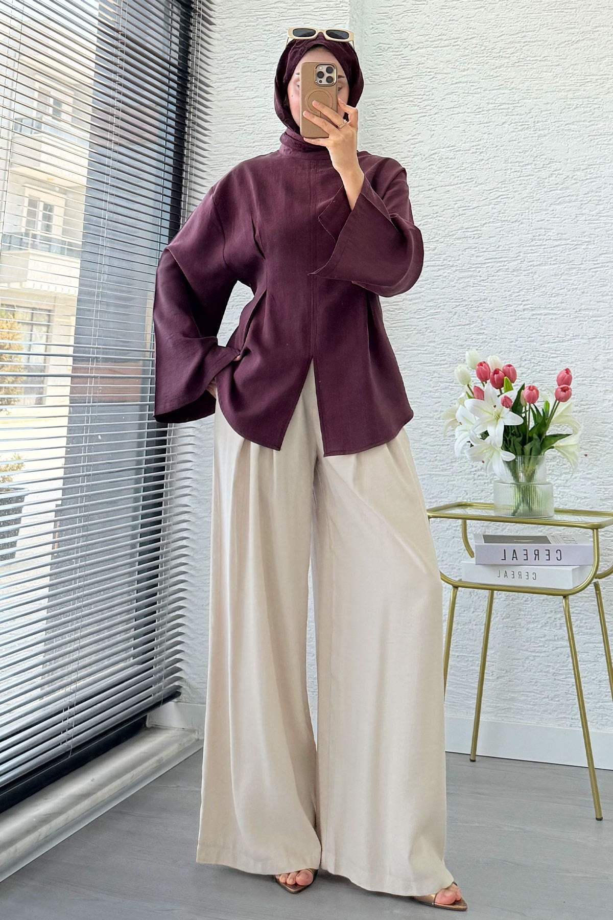 Premium Hakim Yaka Önden Yırtmaçlı Modal Bluz - Mürdüm