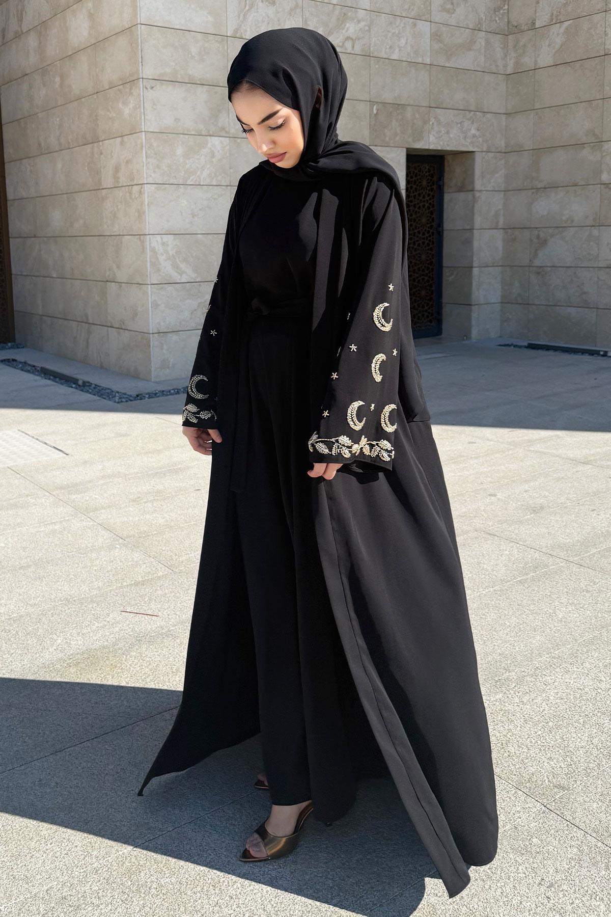 Premium İşlemeli Volan Kol Abaya Takım — Siyah