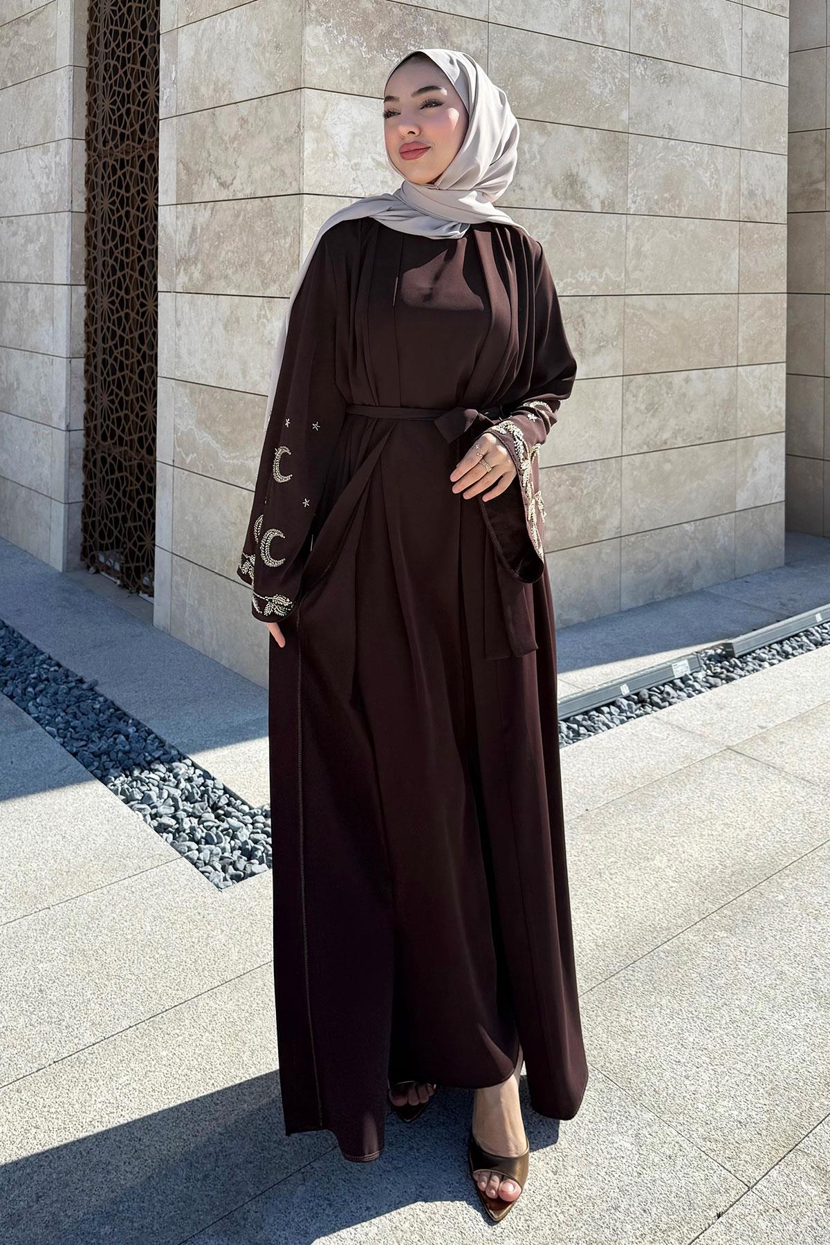 Premium İşlemeli Volan Kol Abaya Takım — Kahverengi