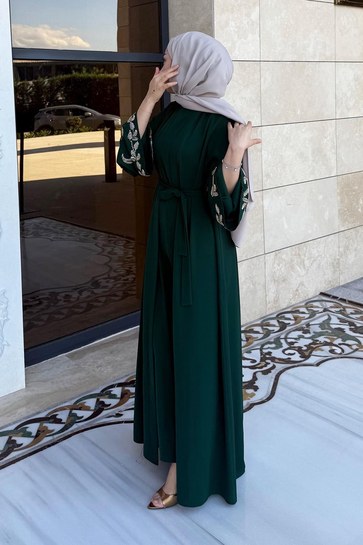 Premium İşlemeli Volan Kol Abaya Takım — Zümrüt