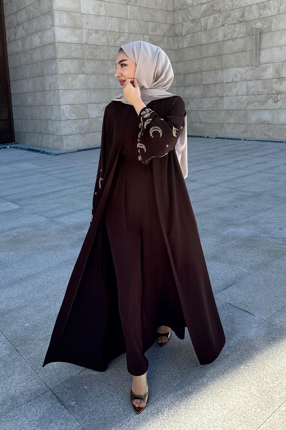 Premium İşlemeli Volan Kol Abaya Takım — Kahverengi