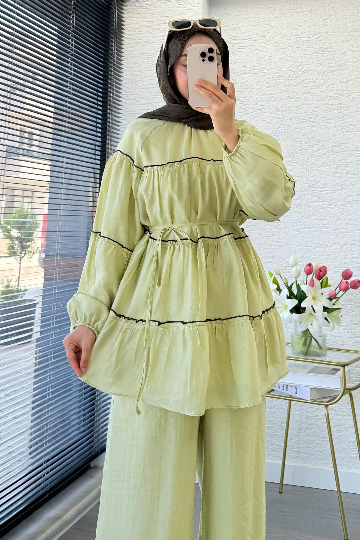 Premium Katlı Büzgü Detaylı Tül Modal Pantolon Takım - Çağla Yeşili