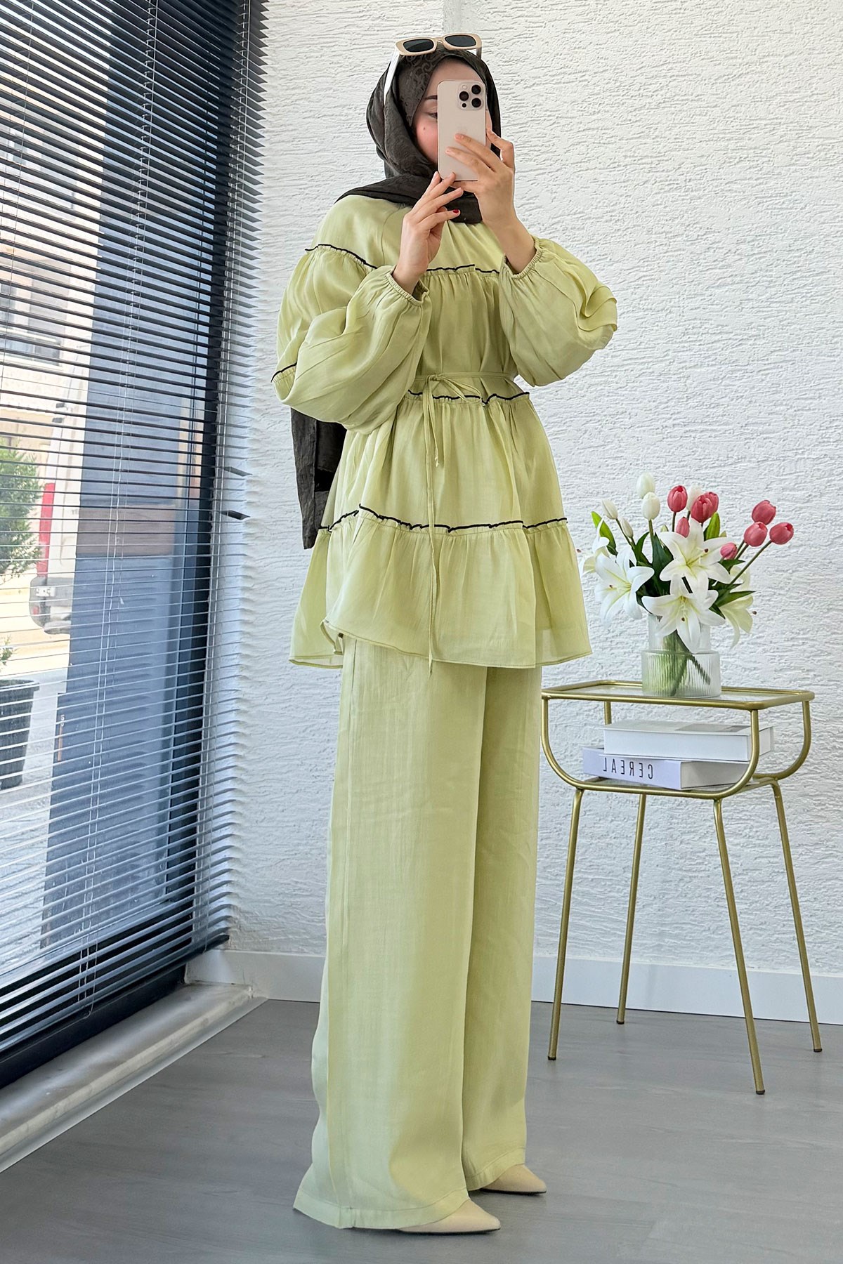 Premium Katlı Büzgü Detaylı Tül Modal Pantolon Takım - Çağla Yeşili