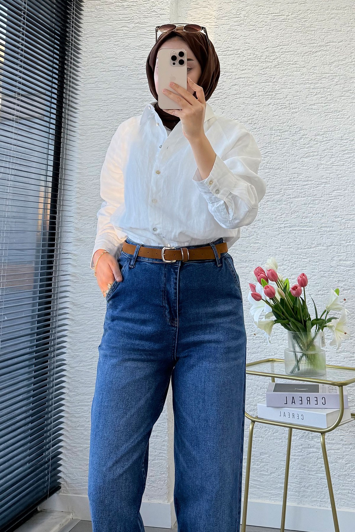 Premium Kemerli Havuç Kesim Mom Jean Pantolon - Mavi