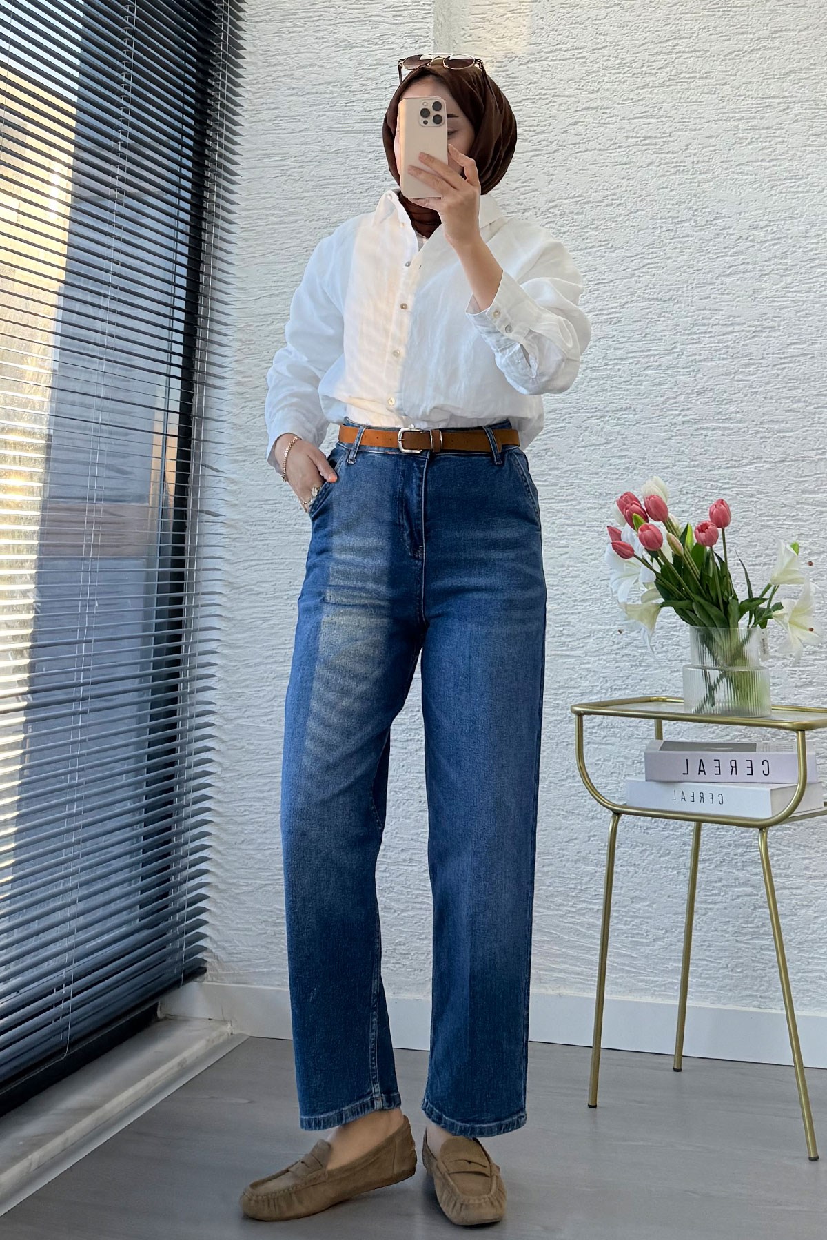 Premium Kemerli Havuç Kesim Mom Jean Pantolon - Mavi