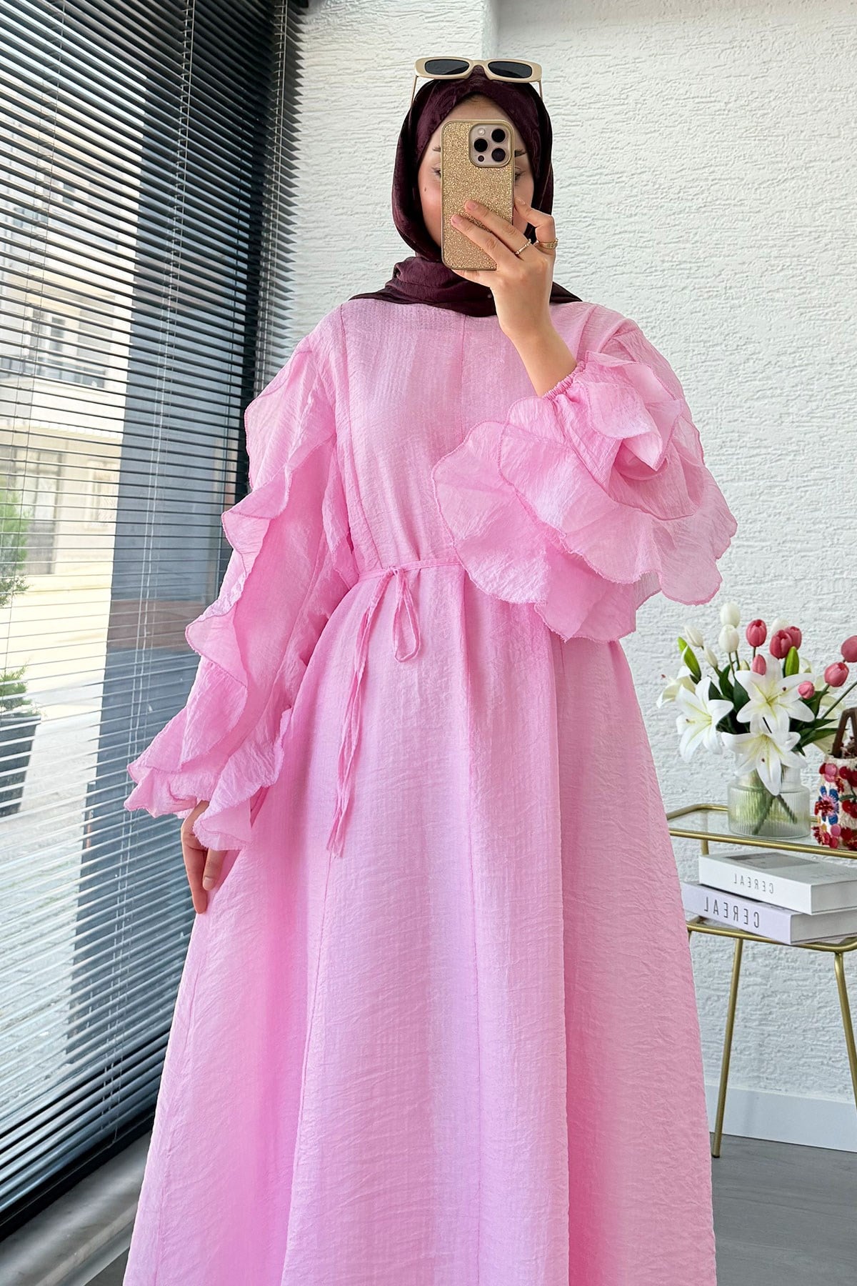 Premium Kolları Fırfır Detaylı Tül Jakar Elbise - Pembe