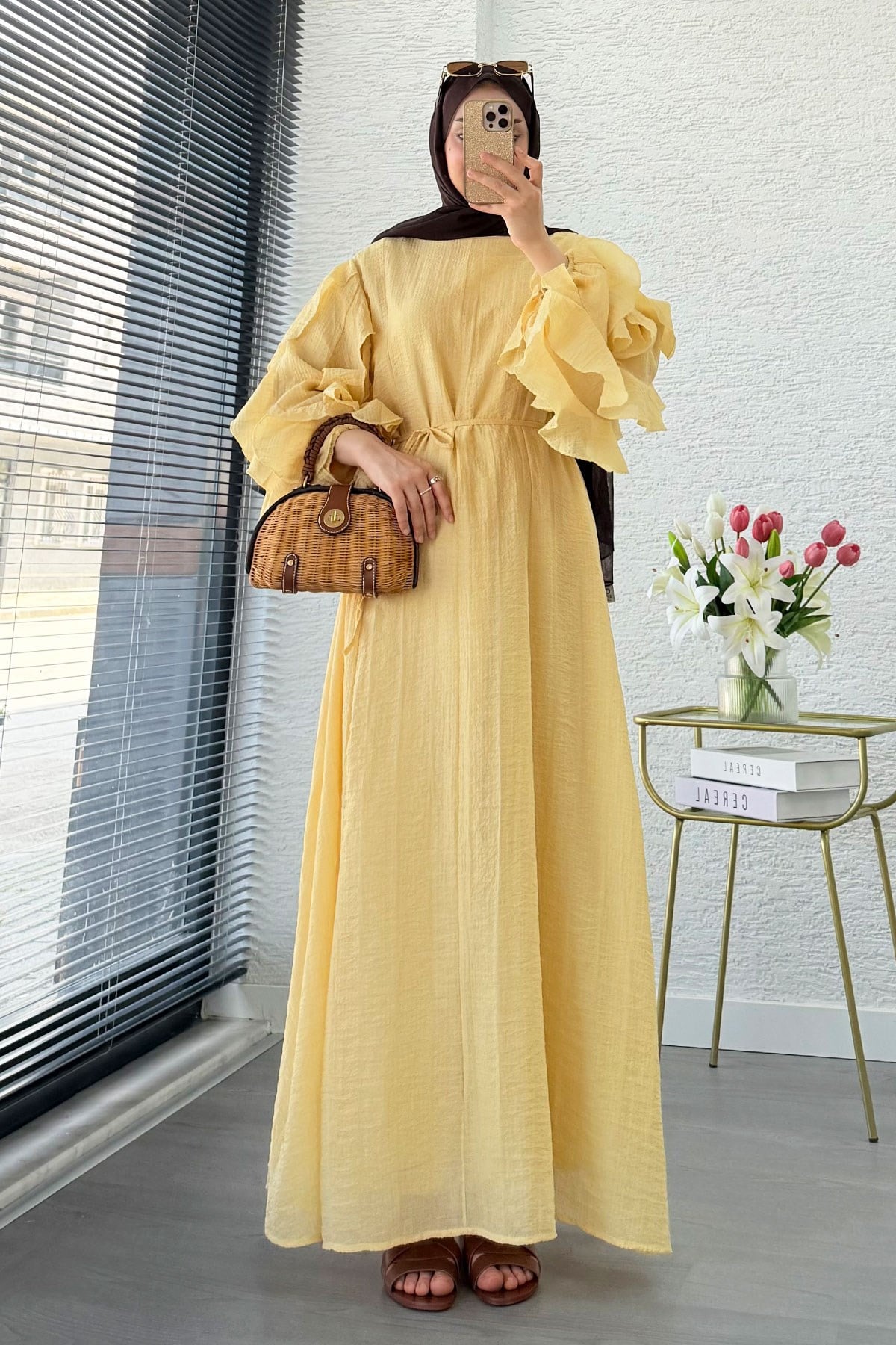 Premium Kolları Fırfır Detaylı Tül Jakar Elbise - Hardal