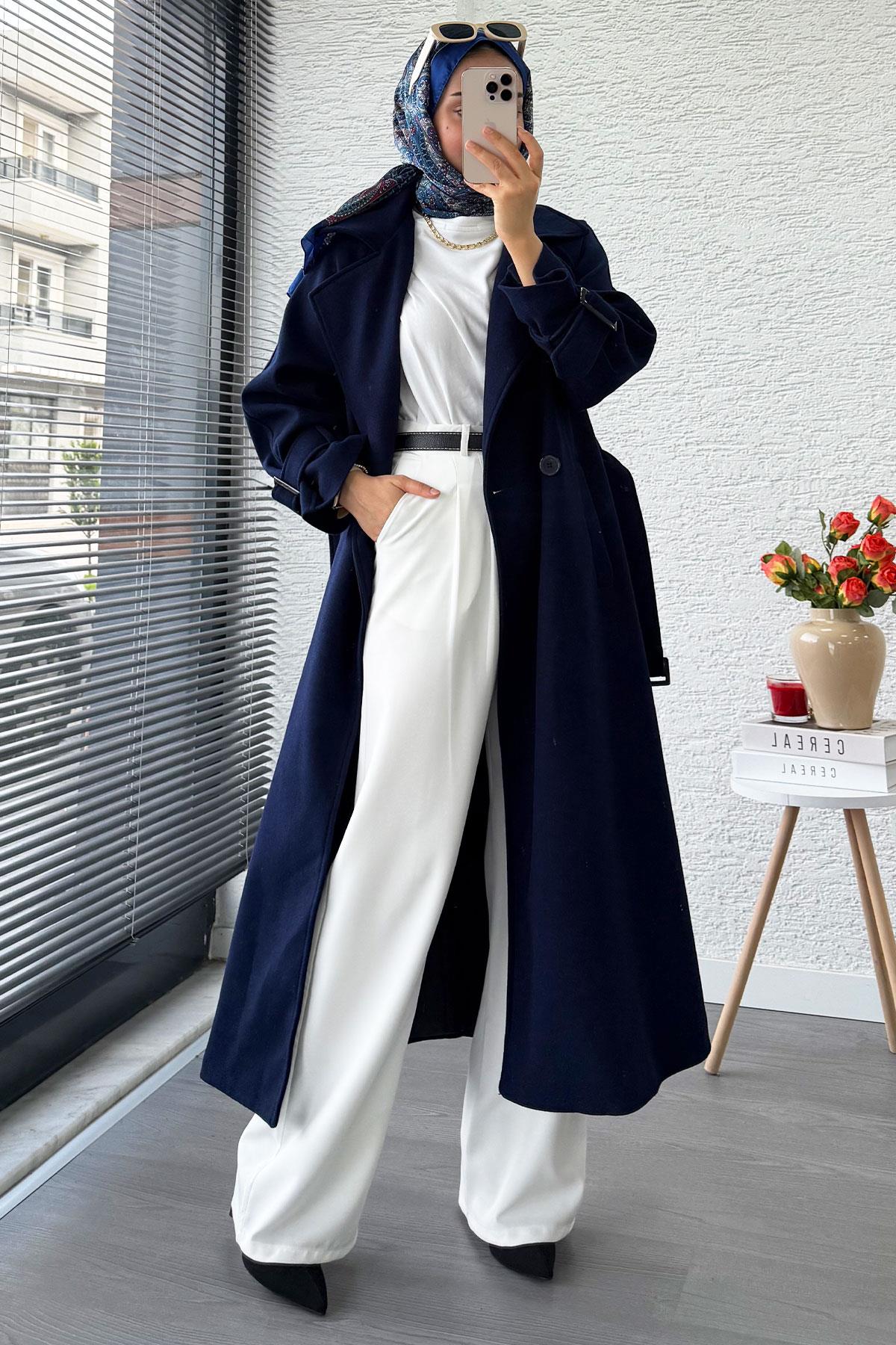 Premium Kolu Tokalı Oversize Eva Kaşe Kaban – Lacivert