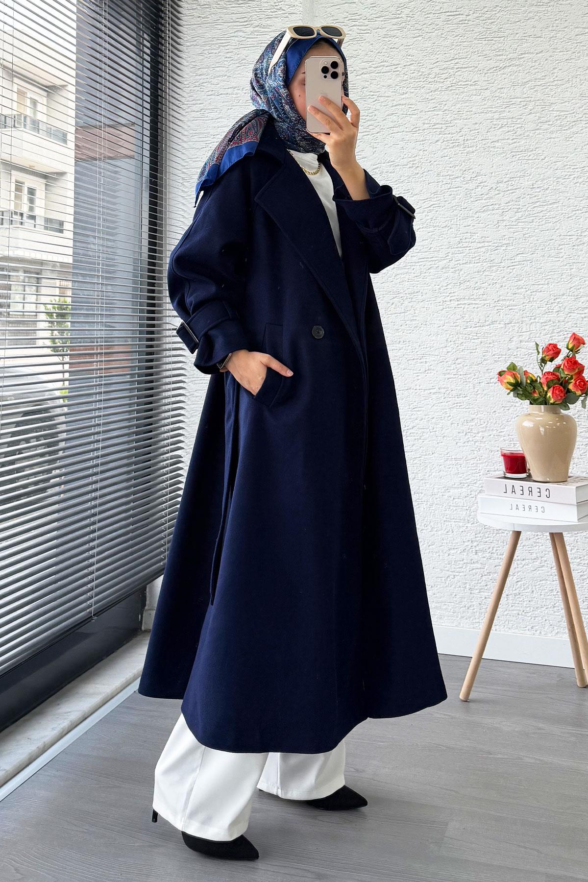 Premium Kolu Tokalı Oversize Eva Kaşe Kaban – Lacivert