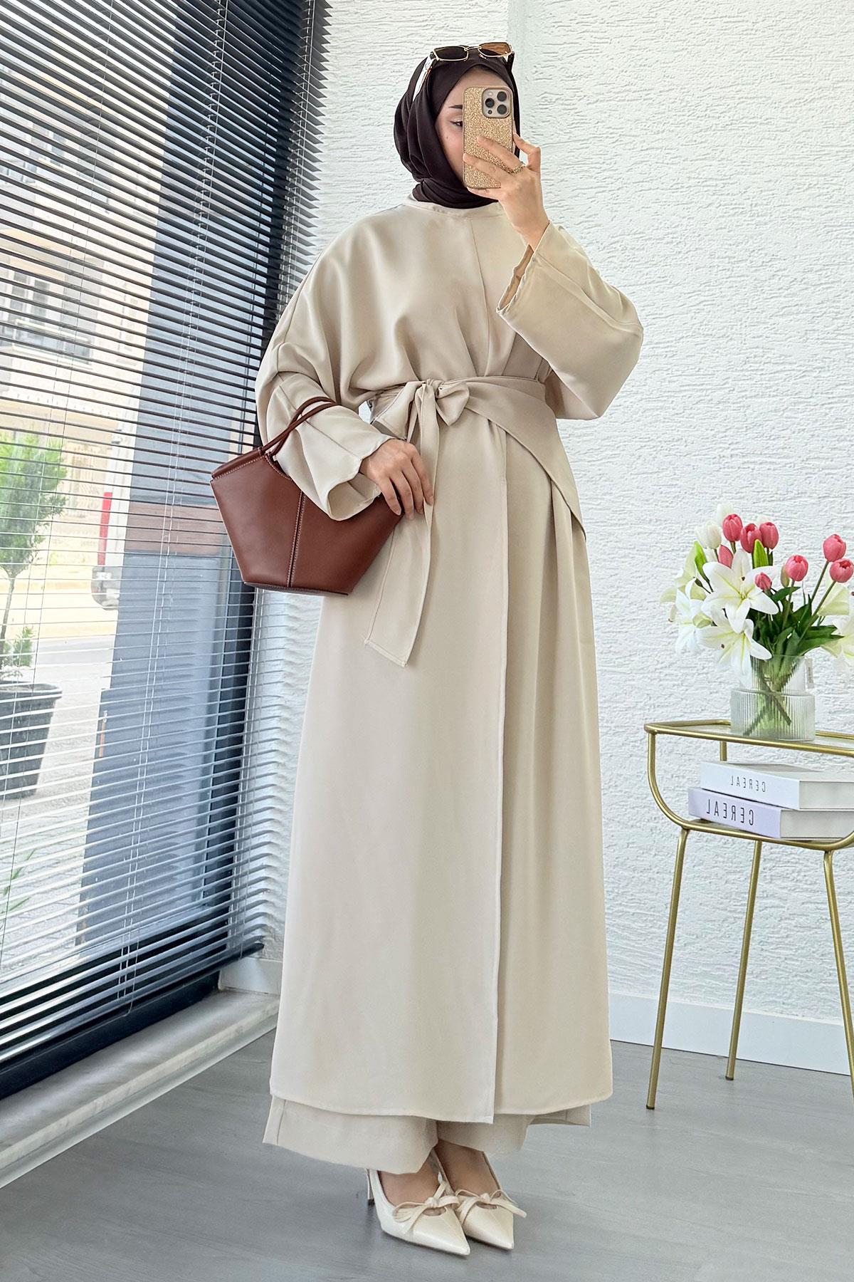 Premium Miel Yırtmaçlı Üçlü Takım – Taş