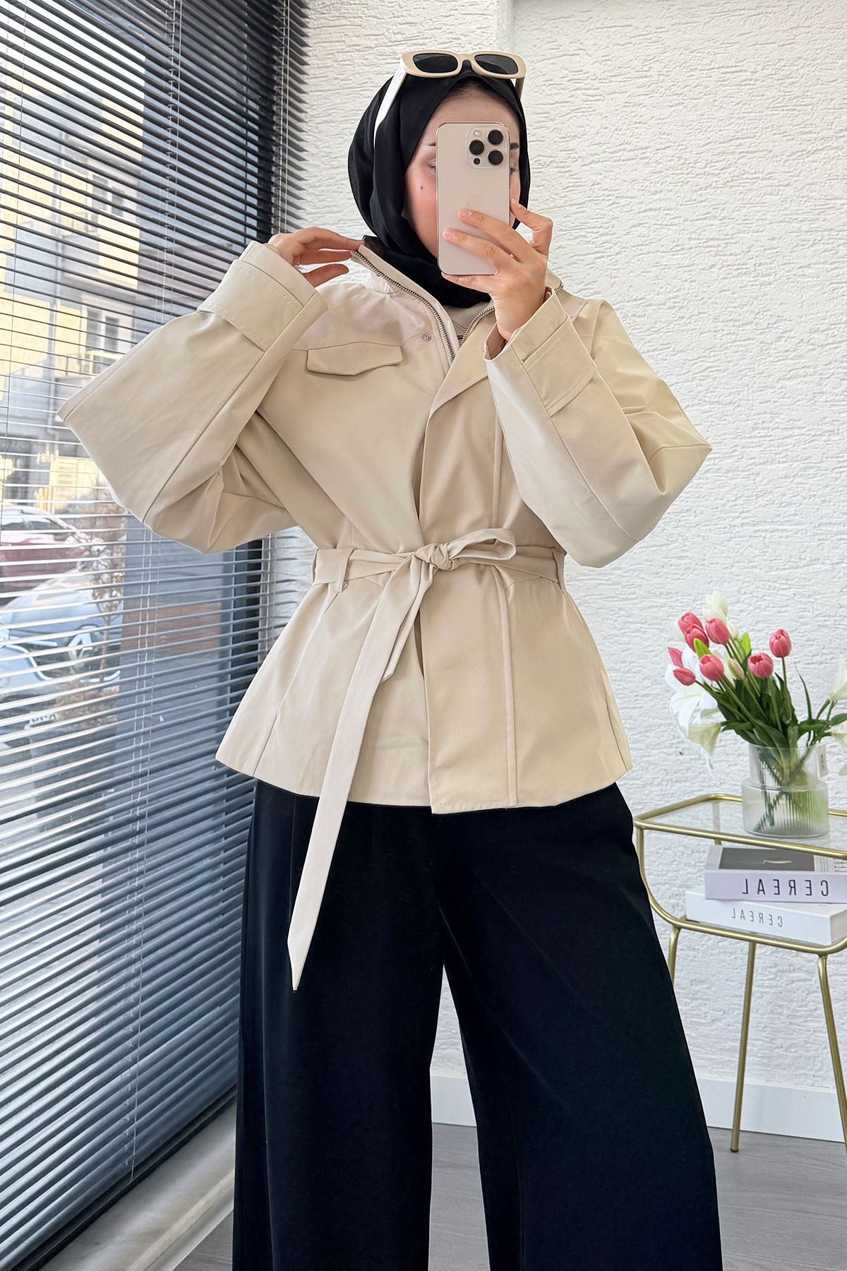 Premıum Mngo Model Dik Yaka Kemerli Ceket - Bej