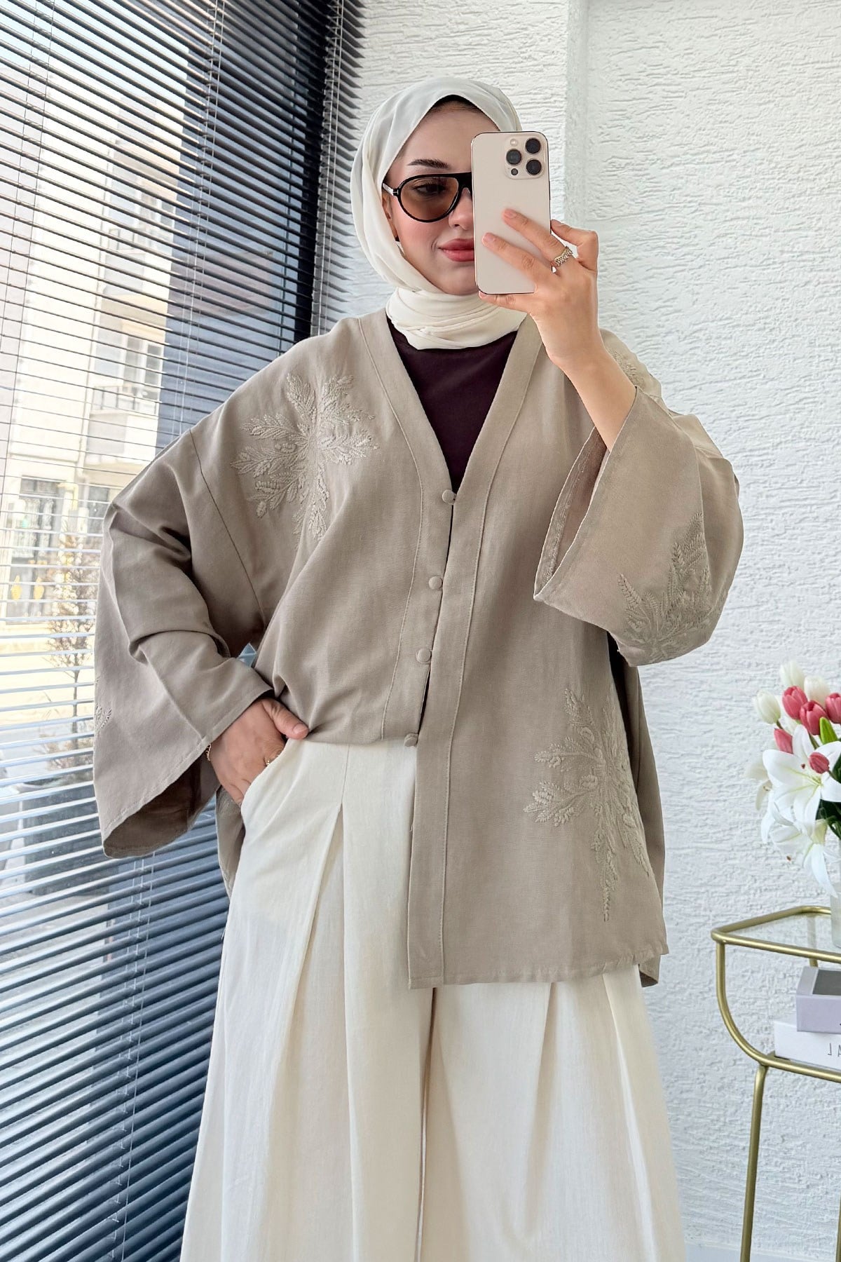 Premıum Nakış İşlemeli V Yaka Keten Kimono - Vizon