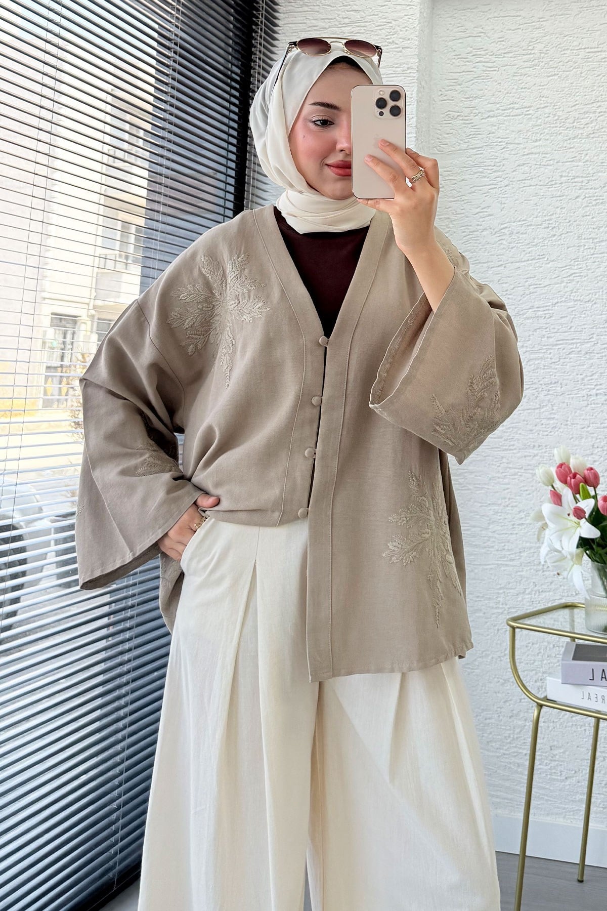 Premıum Nakış İşlemeli V Yaka Keten Kimono - Vizon