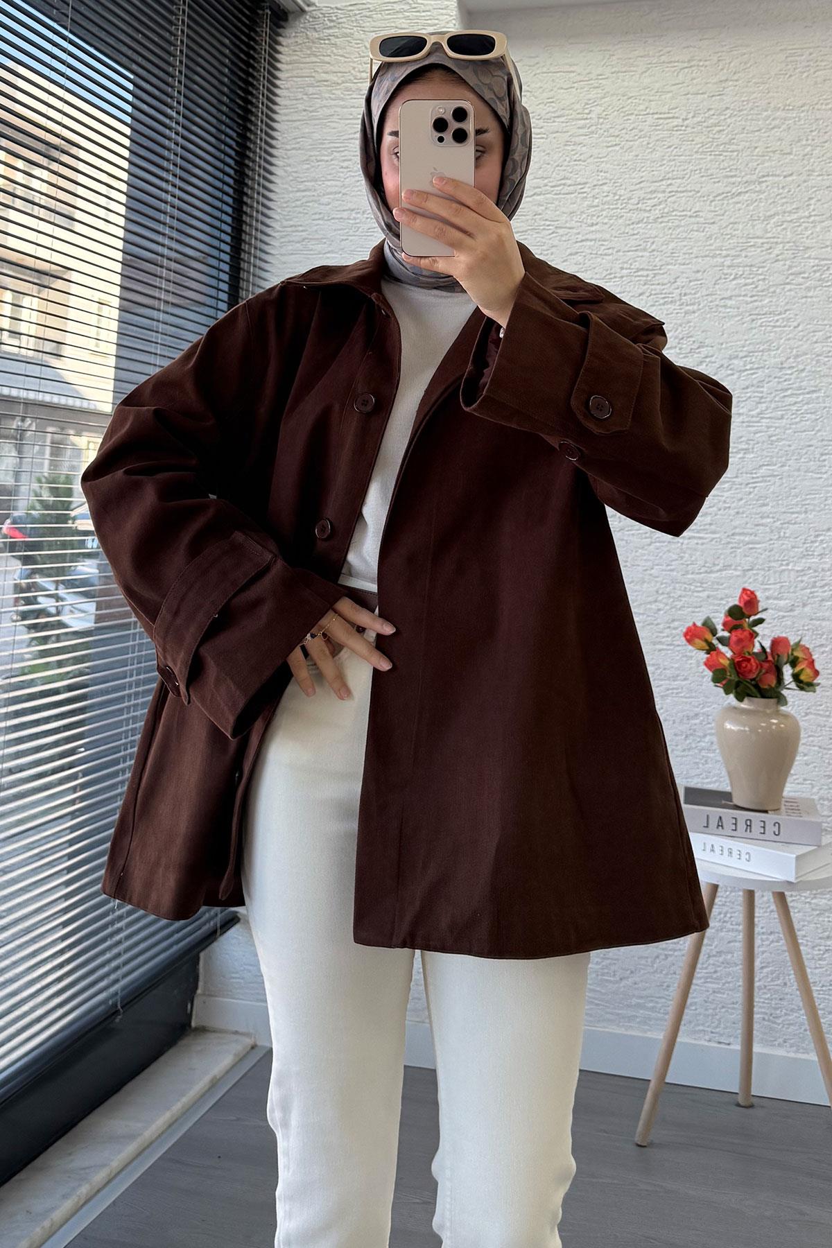 Premium Önü Düğmeli Oversize Gabardin Kaban – Kahverengi