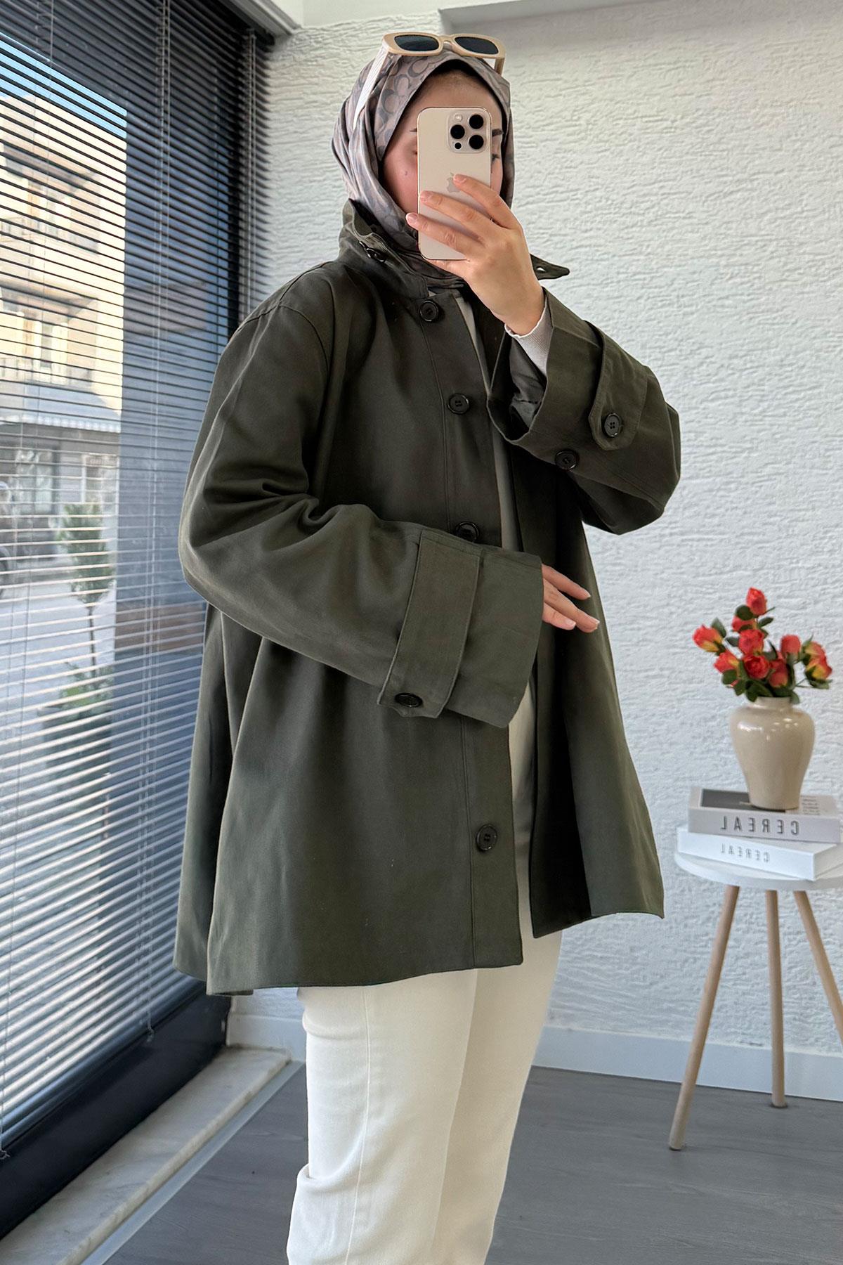 Premium Önü Düğmeli Oversize Gabardin Kaban – Haki