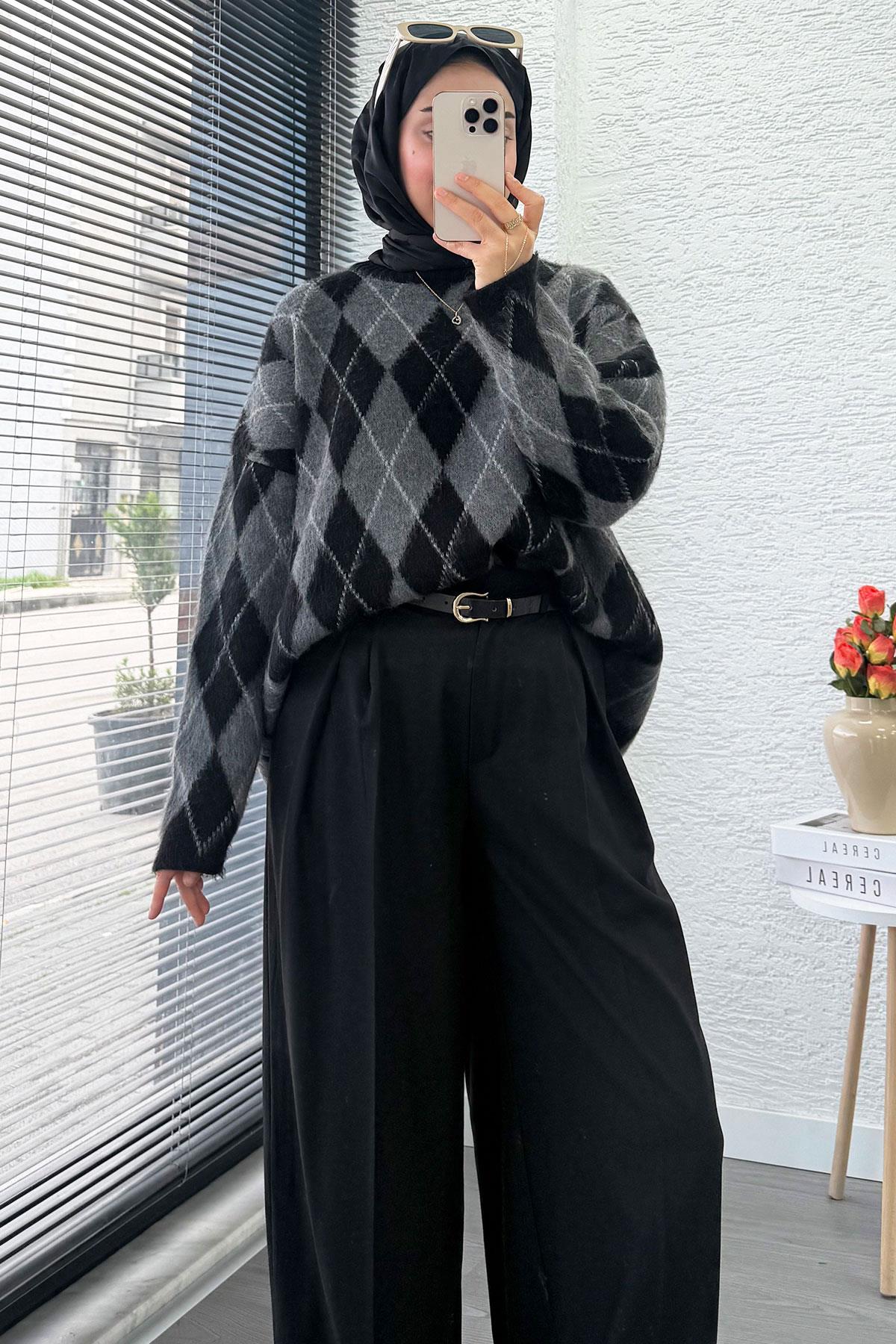 Premium Oversize Baklava Desen Kadın Triko Kazak – Siyah