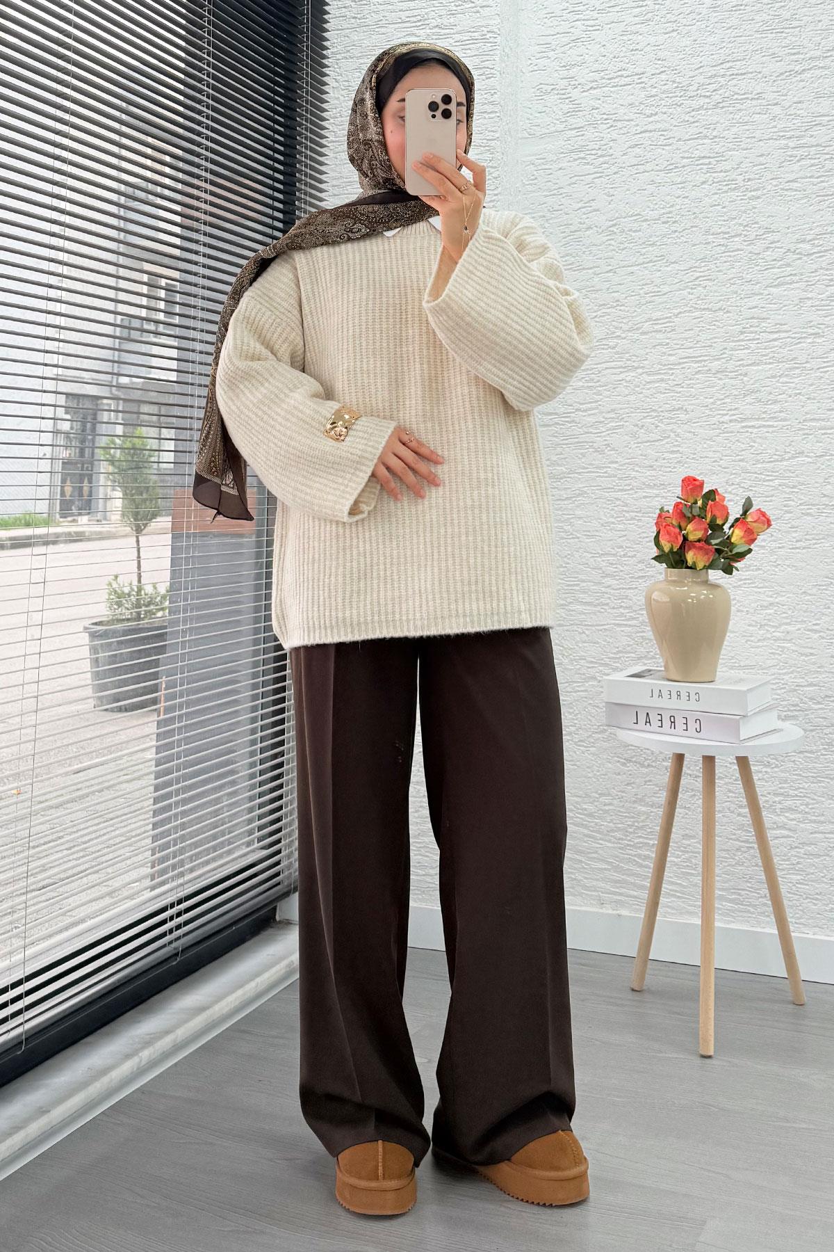 Premium Oversize Basic Kadın Triko Kazak – Krem