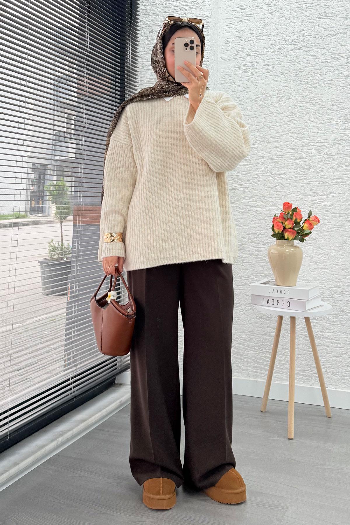 Premium Oversize Basic Kadın Triko Kazak – Krem
