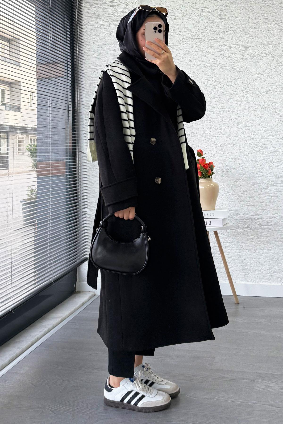Premium Oversize Dört Düğmeli Kaşe Kaban – Siyah