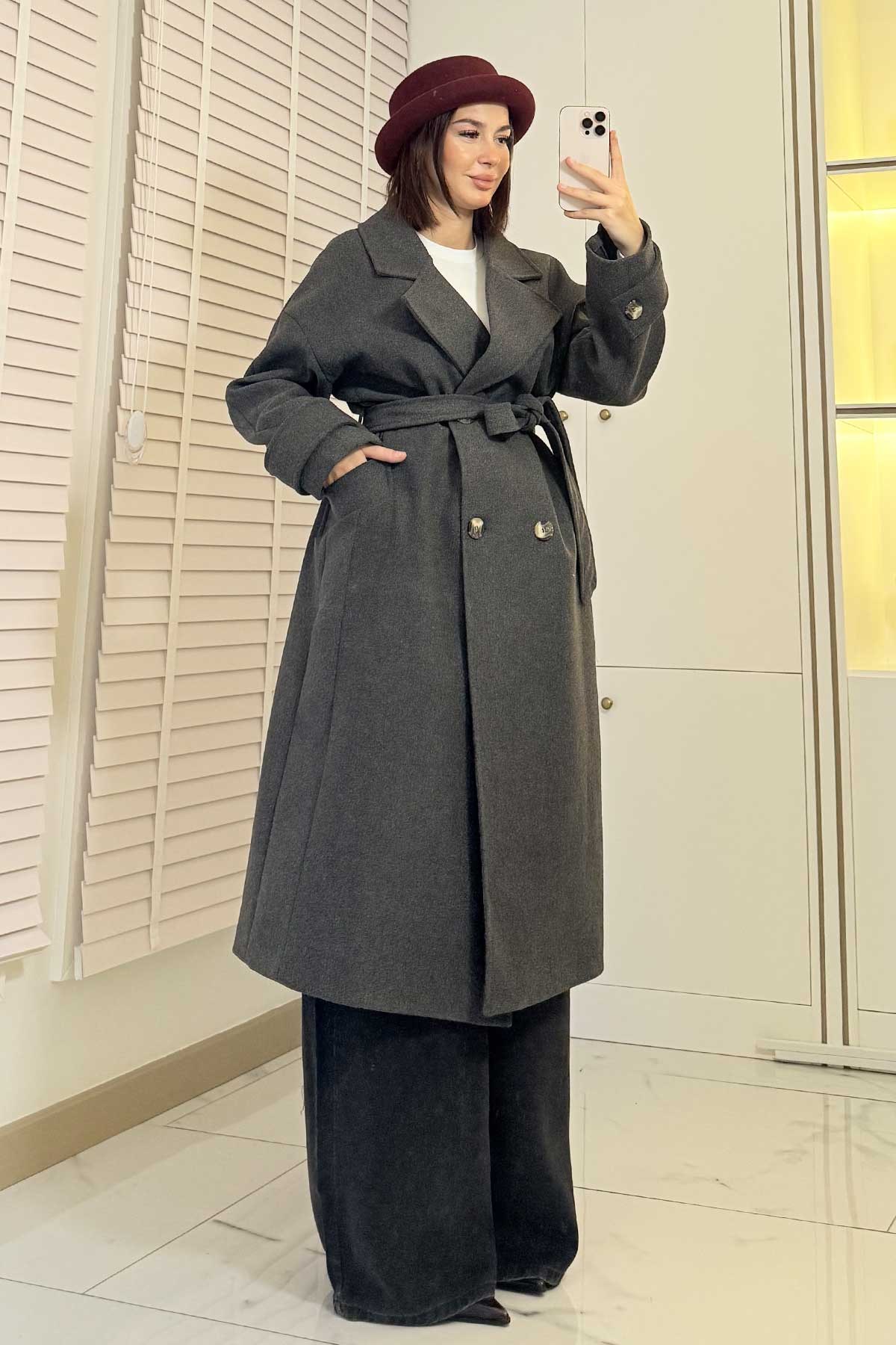 Premium Oversize Dört Düğmeli Kaşe Kaban – Antrasit