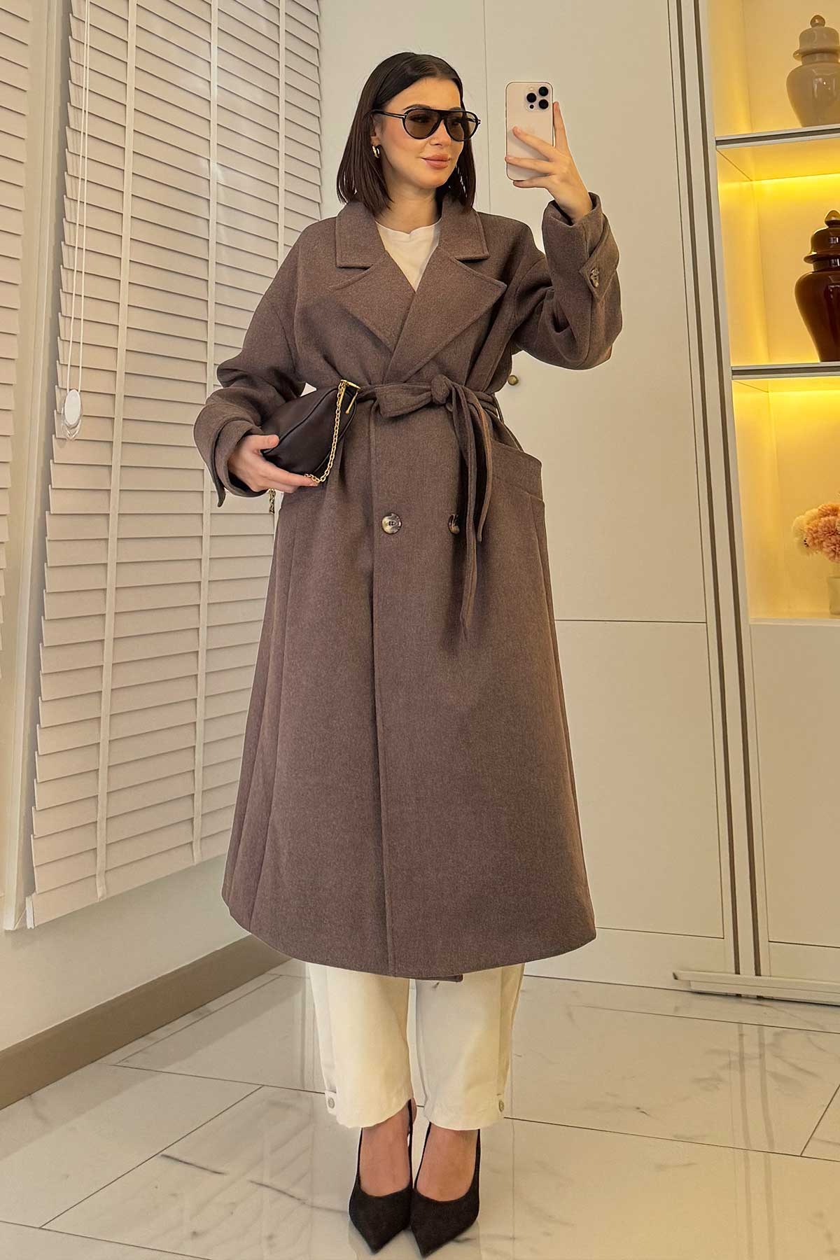 Premium Oversize Dört Düğmeli Kaşe Kaban – Kahverengi