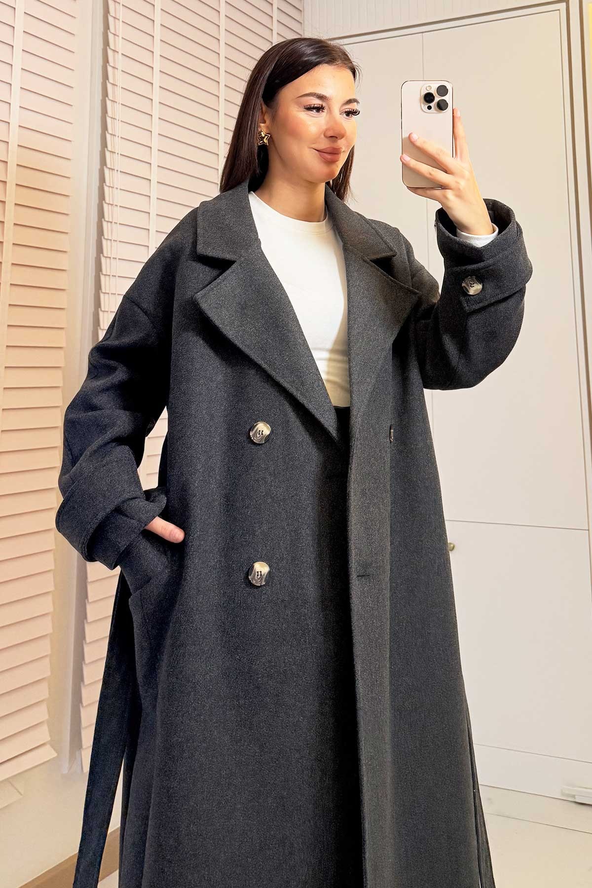 Premium Oversize Dört Düğmeli Kaşe Kaban – Antrasit