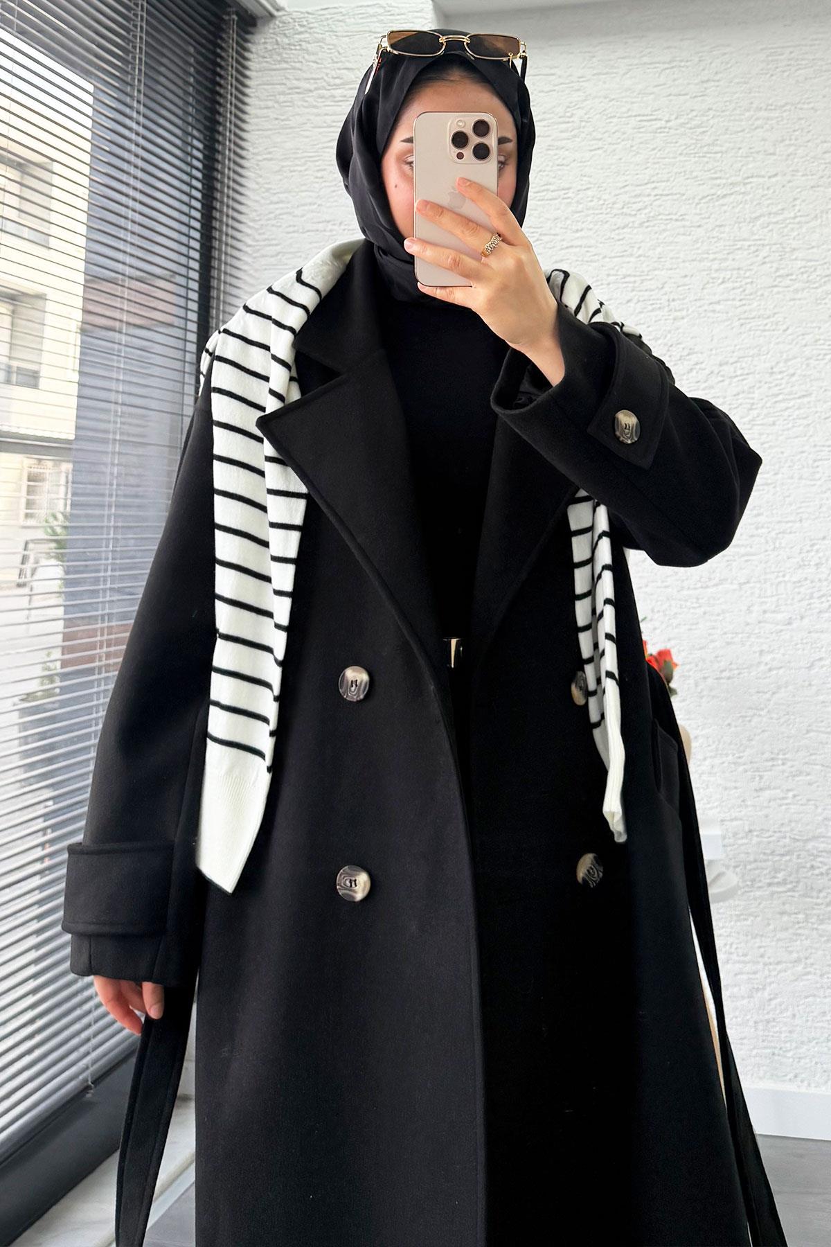 Premium Oversize Dört Düğmeli Kaşe Kaban – Siyah