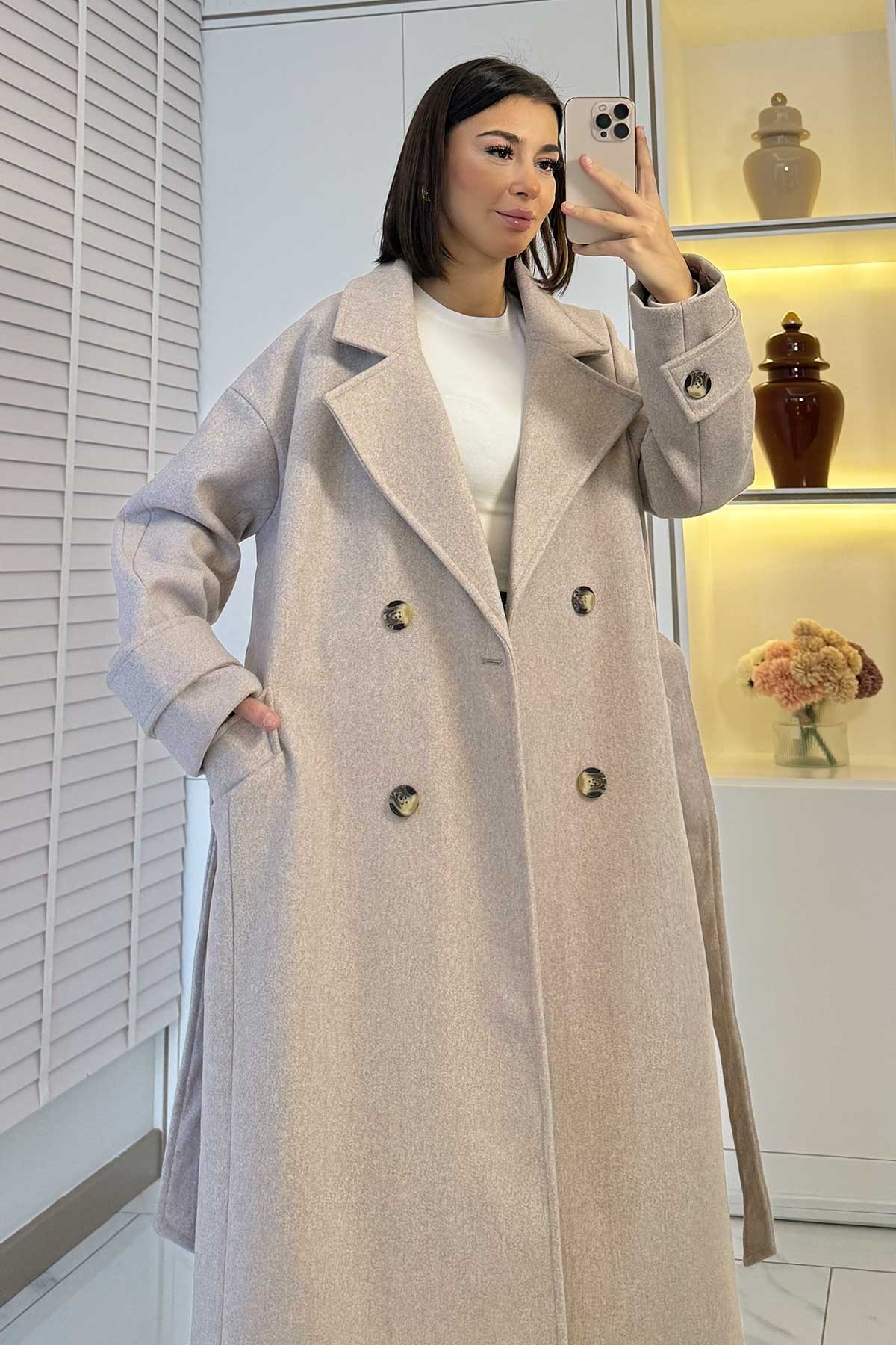 Premium Oversize Dört Düğmeli Kaşe Kaban – Bej