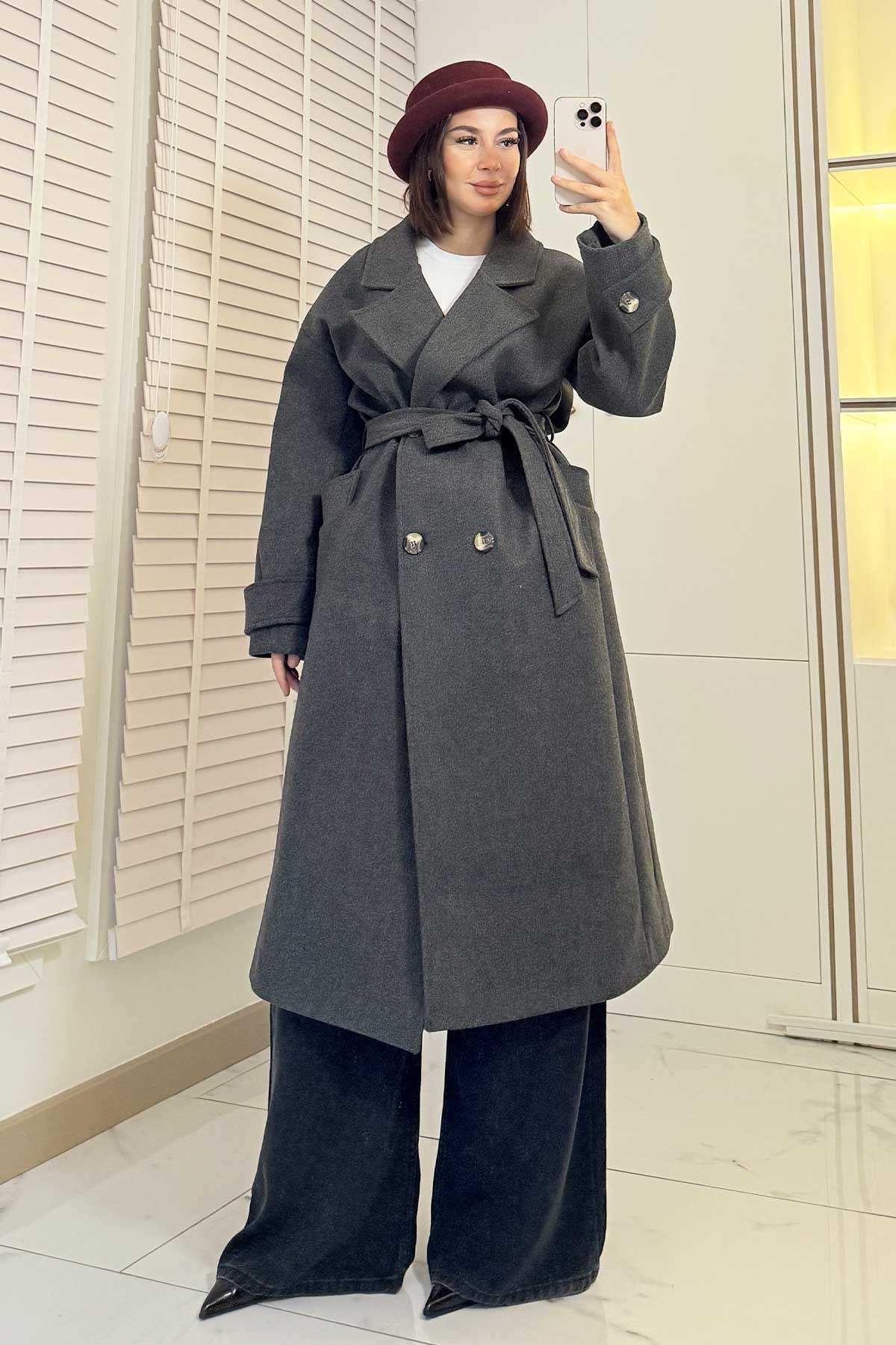 Premium Oversize Dört Düğmeli Kaşe Kaban – Antrasit