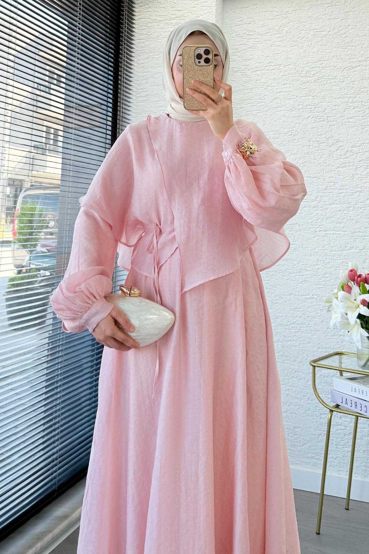 Premium Pelerin Detay Elina Vual Elbise – Pembe