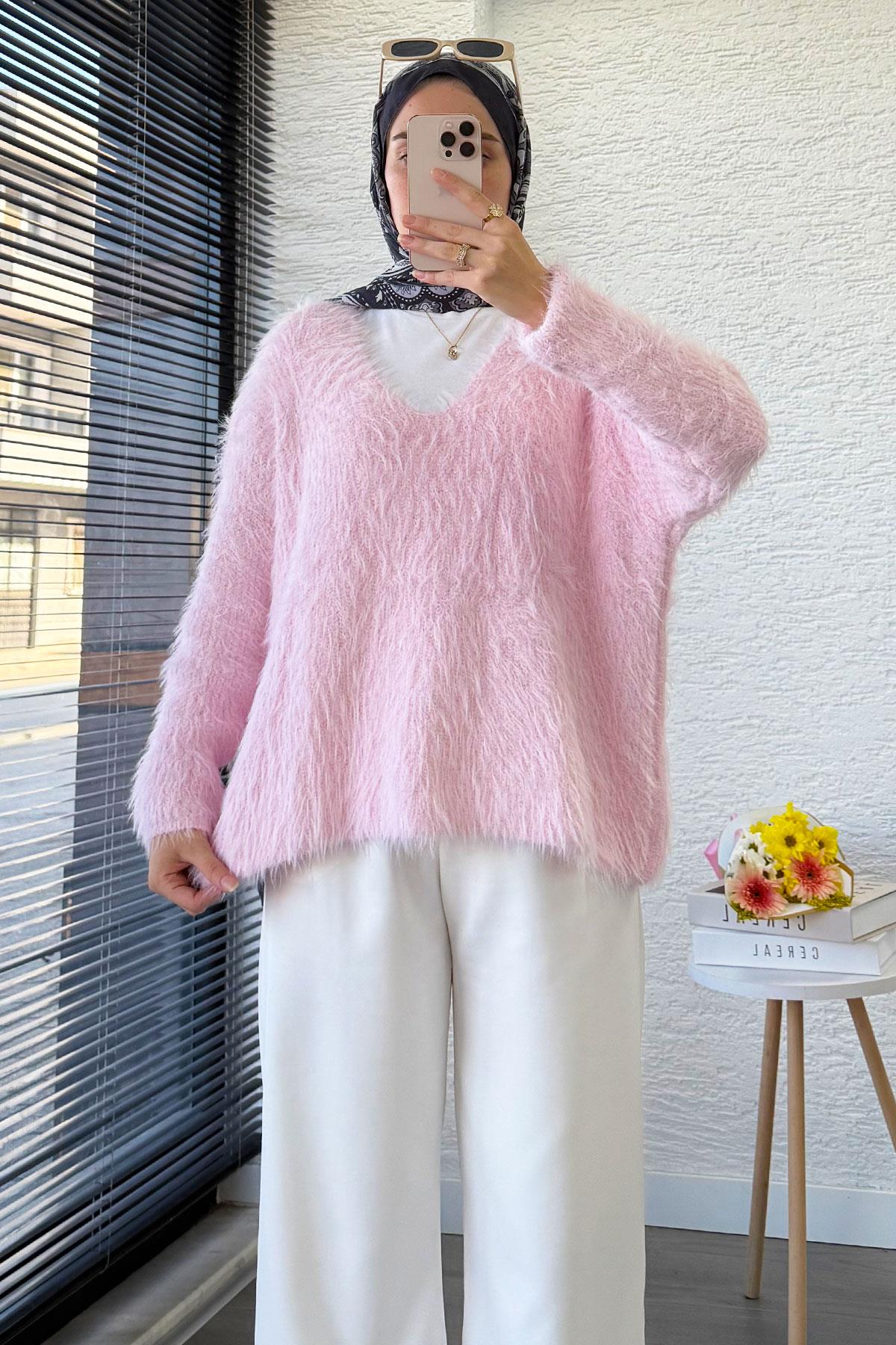 Premium Saçaklı V Yaka Yumoş Kazak – Pembe